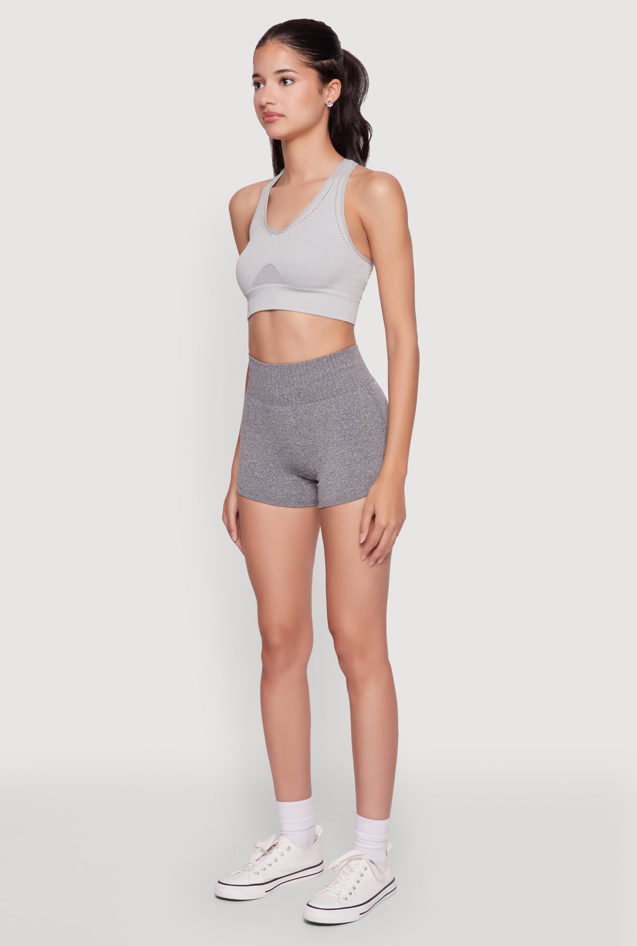 1060062703773004_003