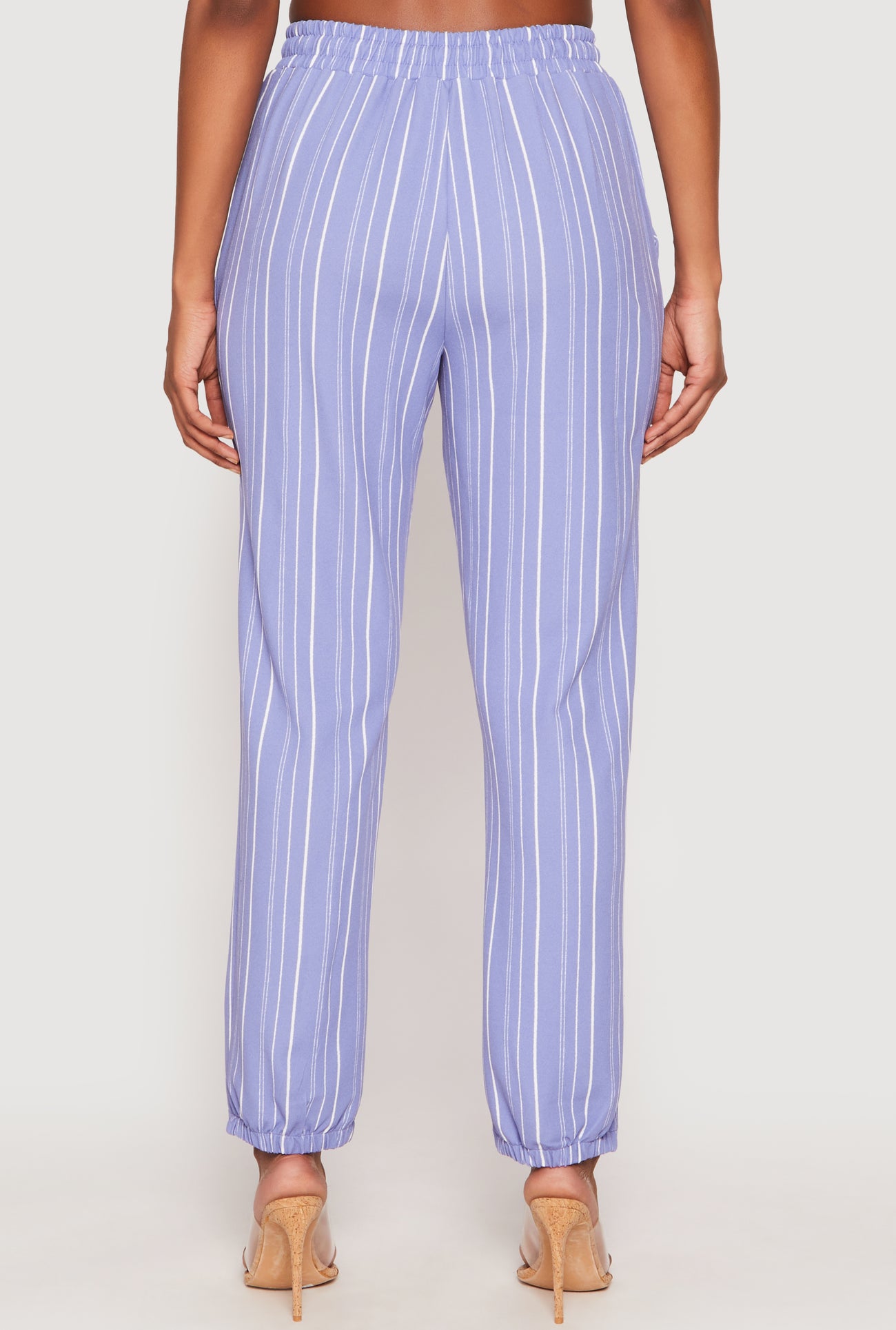 1061062707695105_005