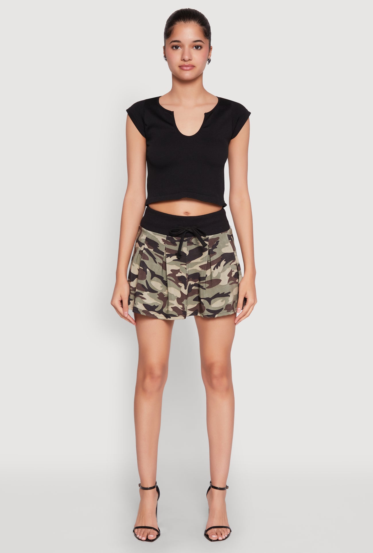 1062063401161032_001