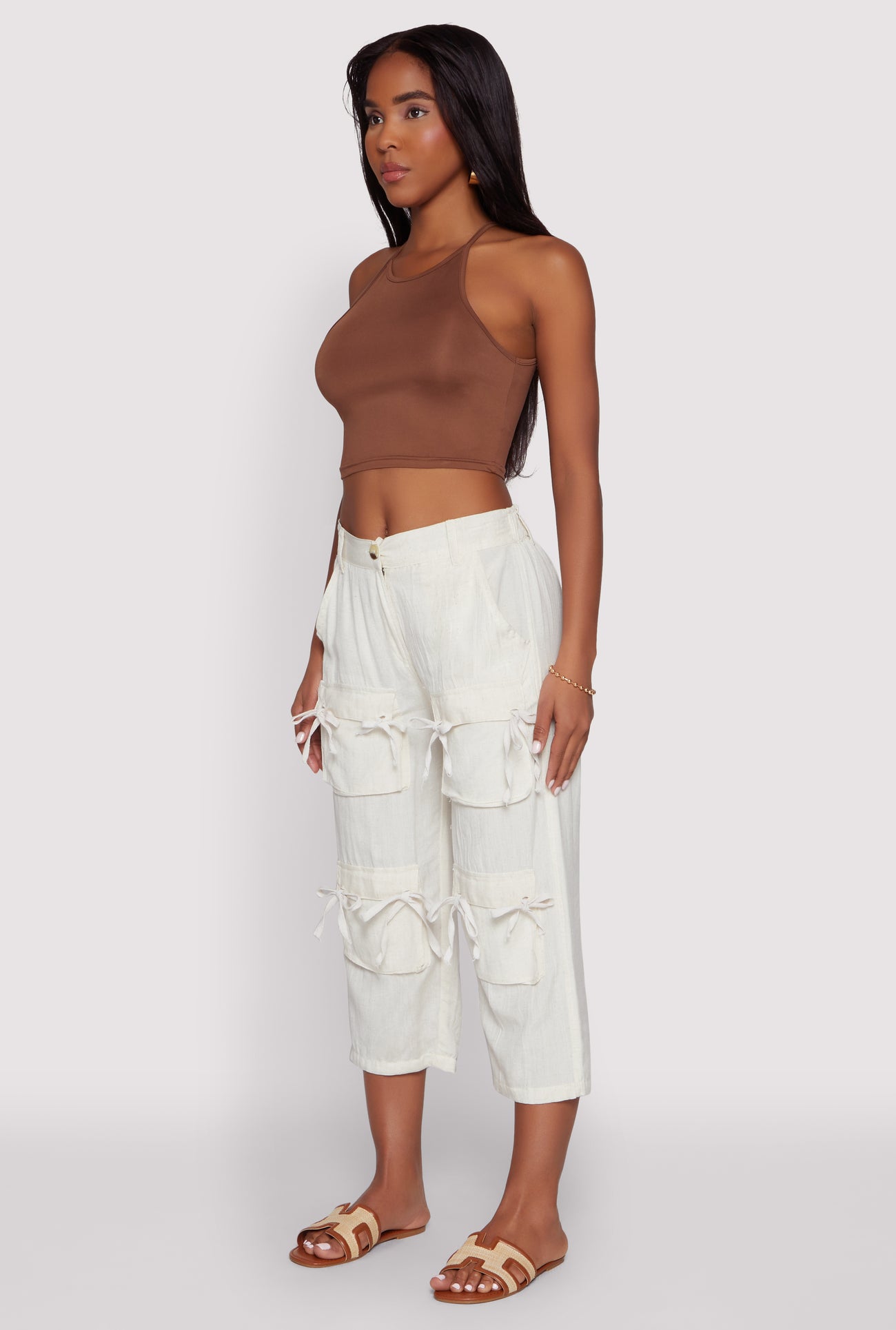 1066038346245003_003