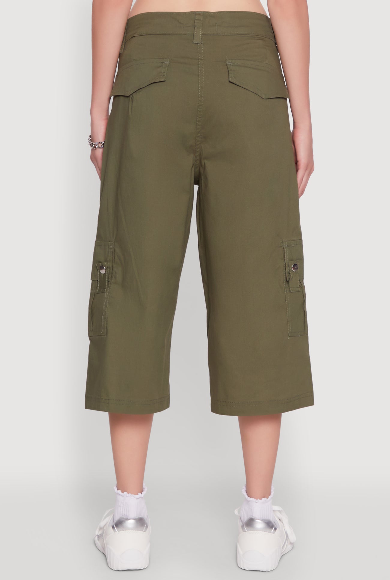 1066038346273032_006