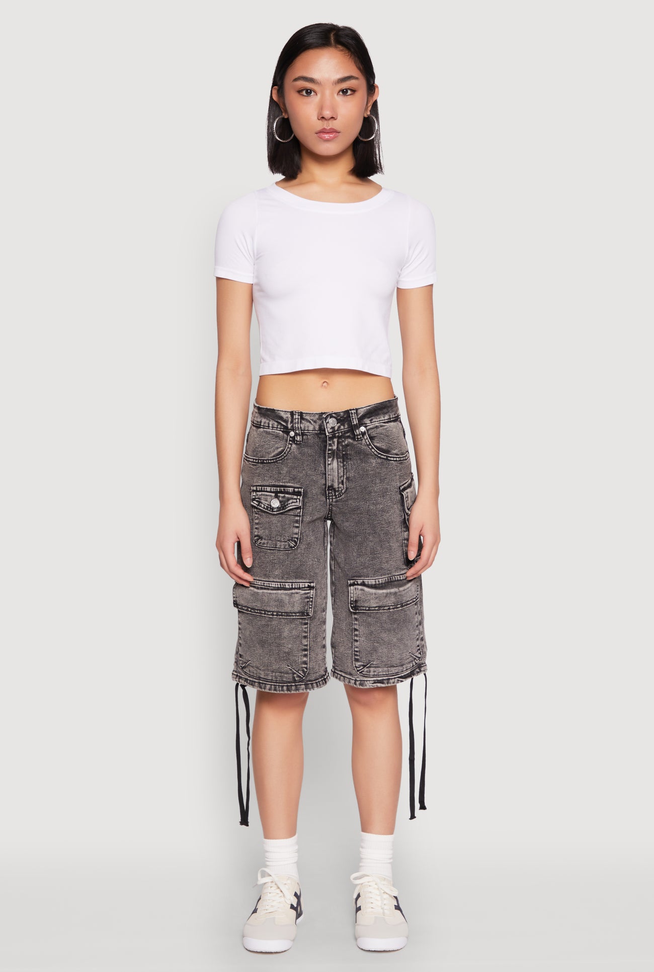 1072077130011001_002