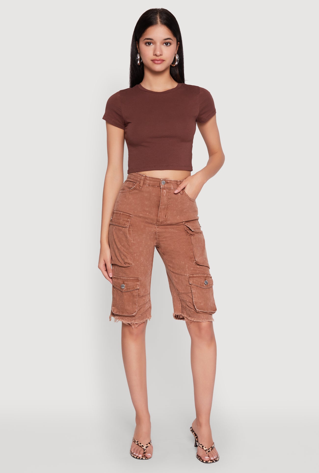 1073064720502405_001