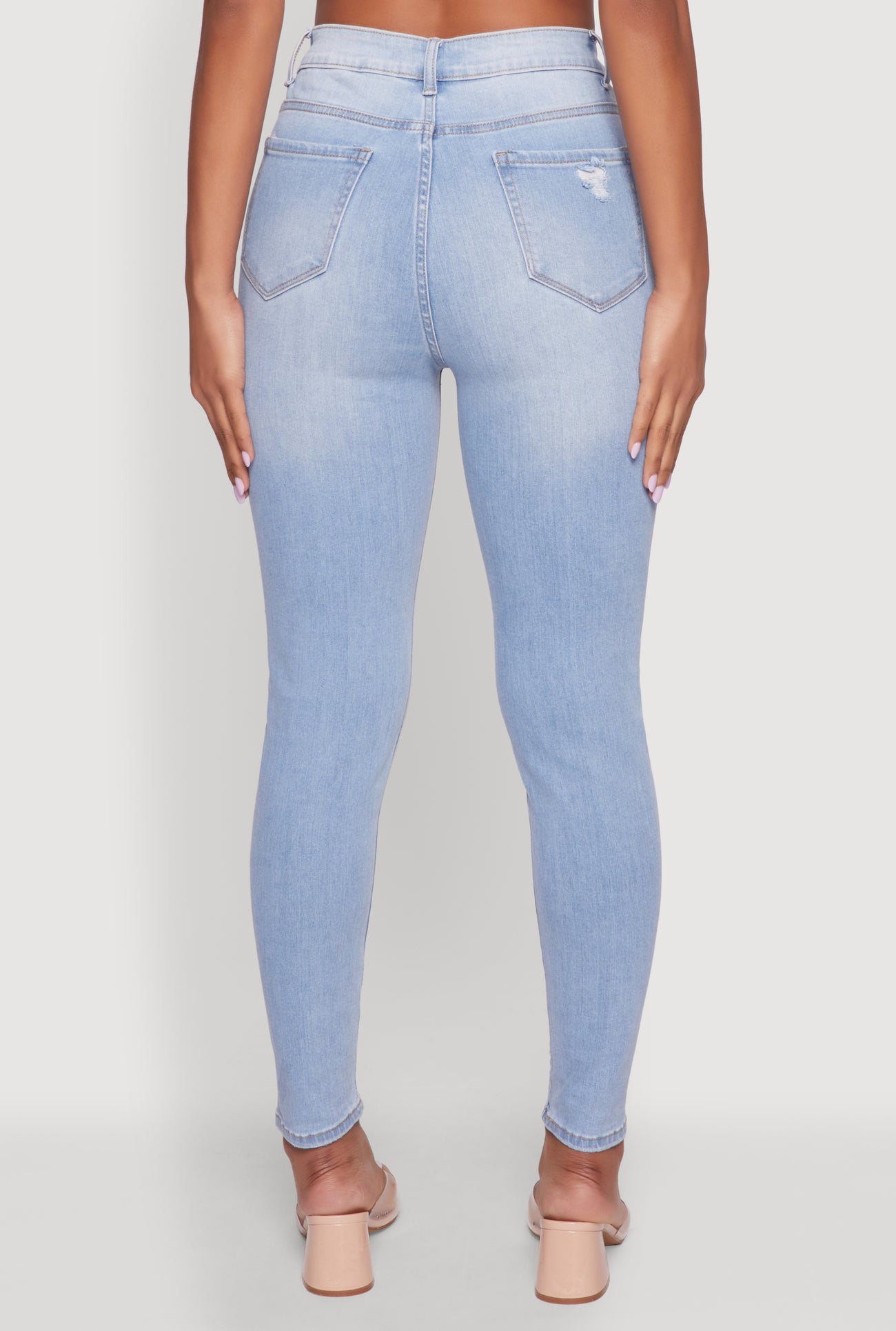 1074071612092402_006