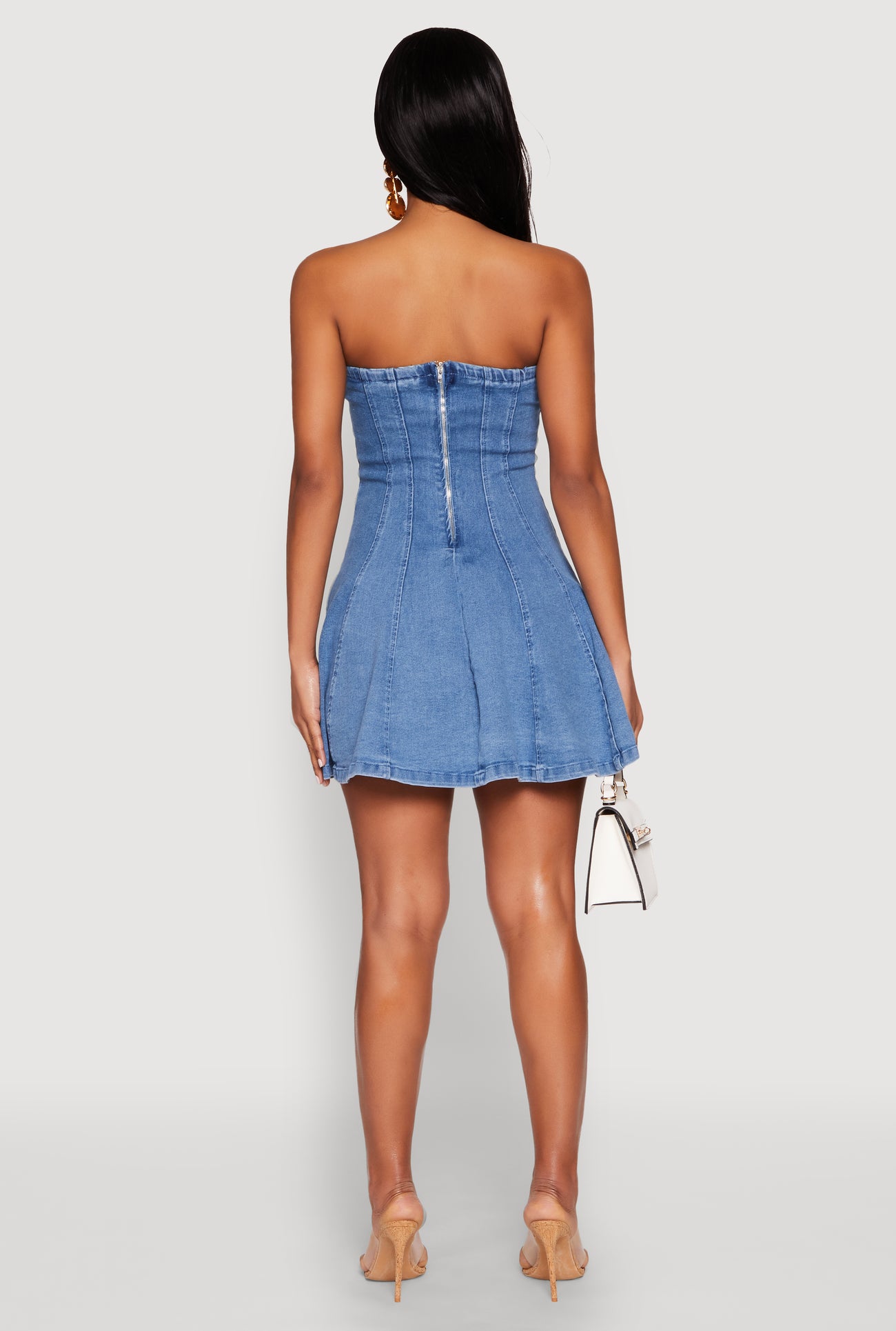 1076069395908404_005