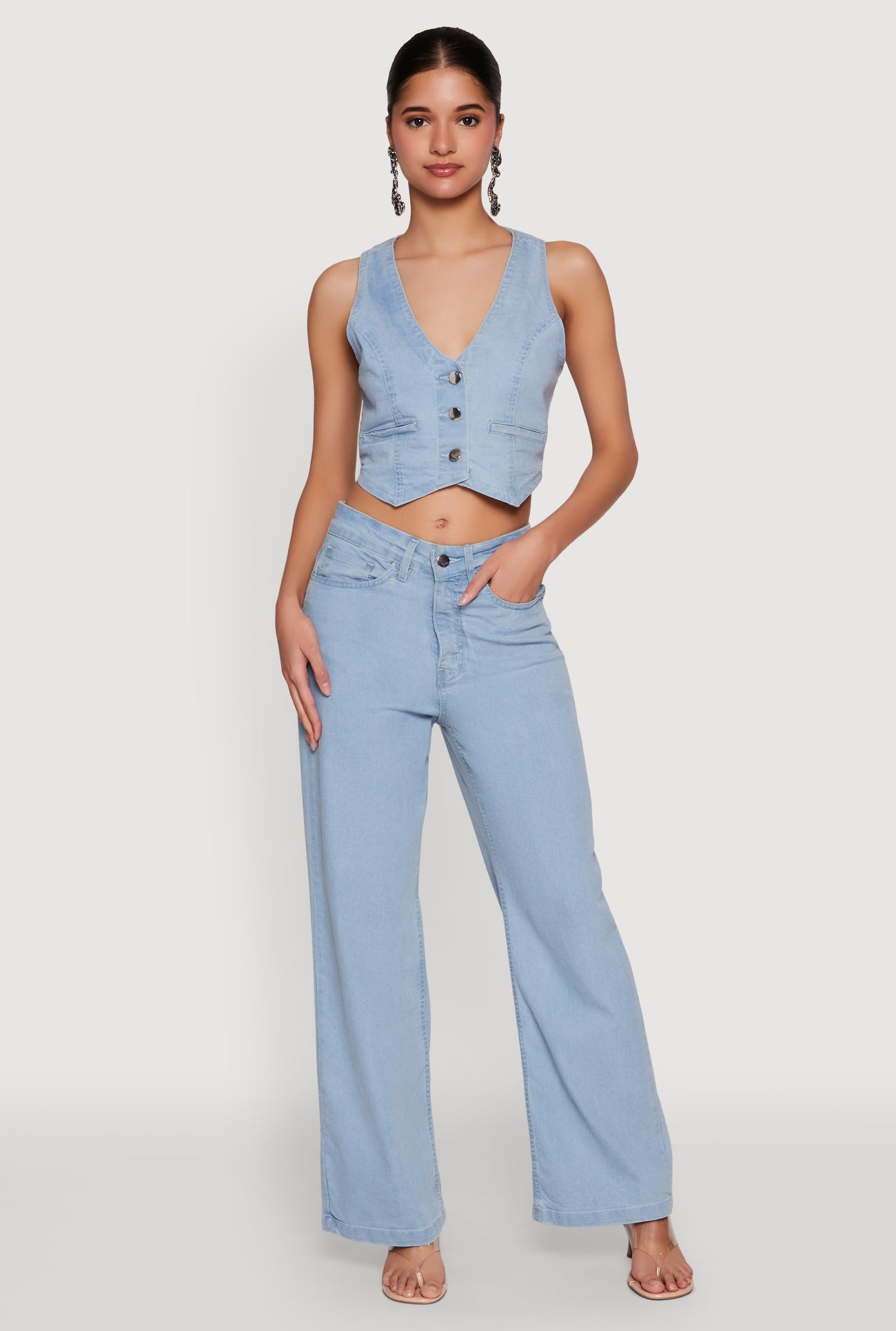 1079056579228340_001