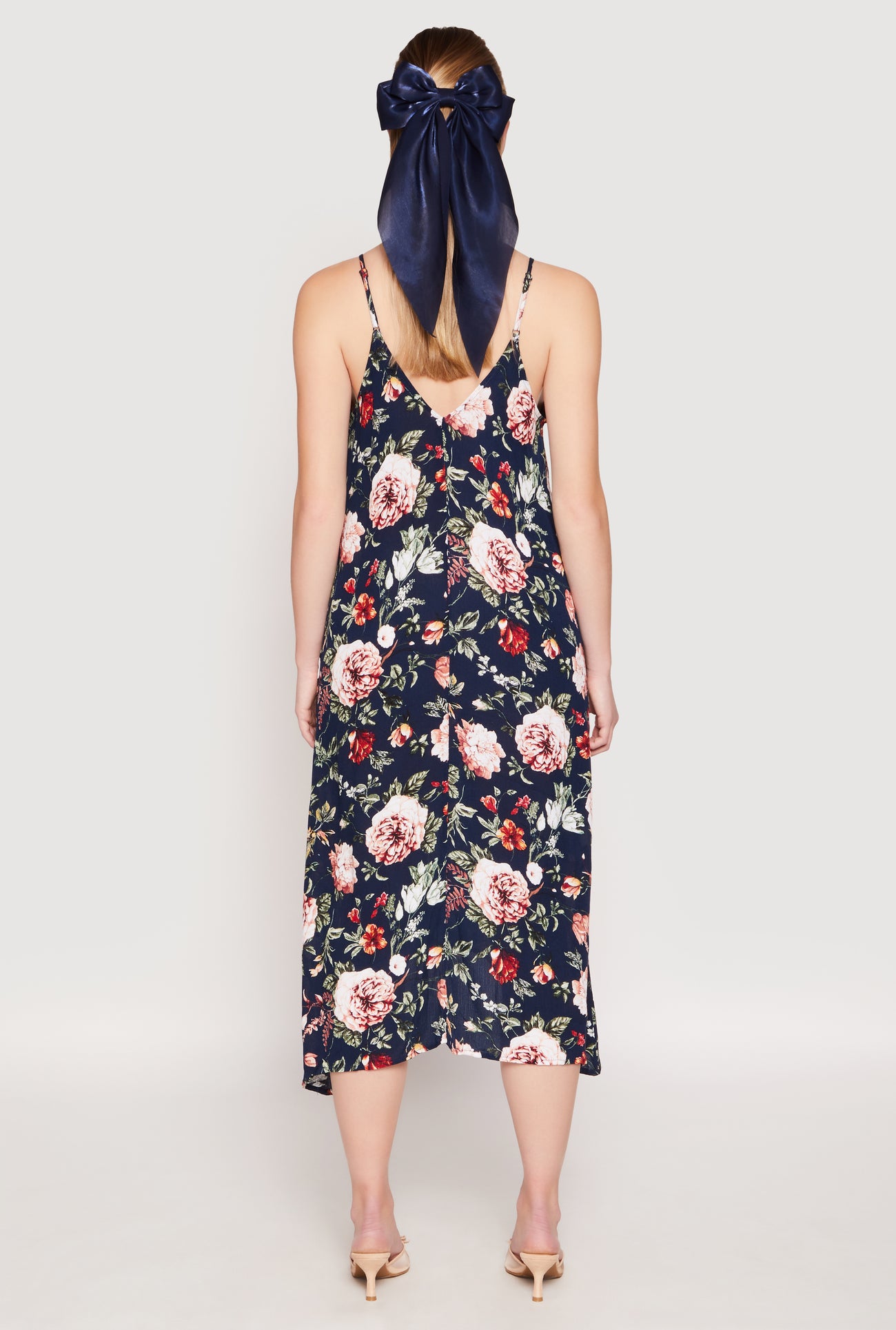 1090054265216041_003