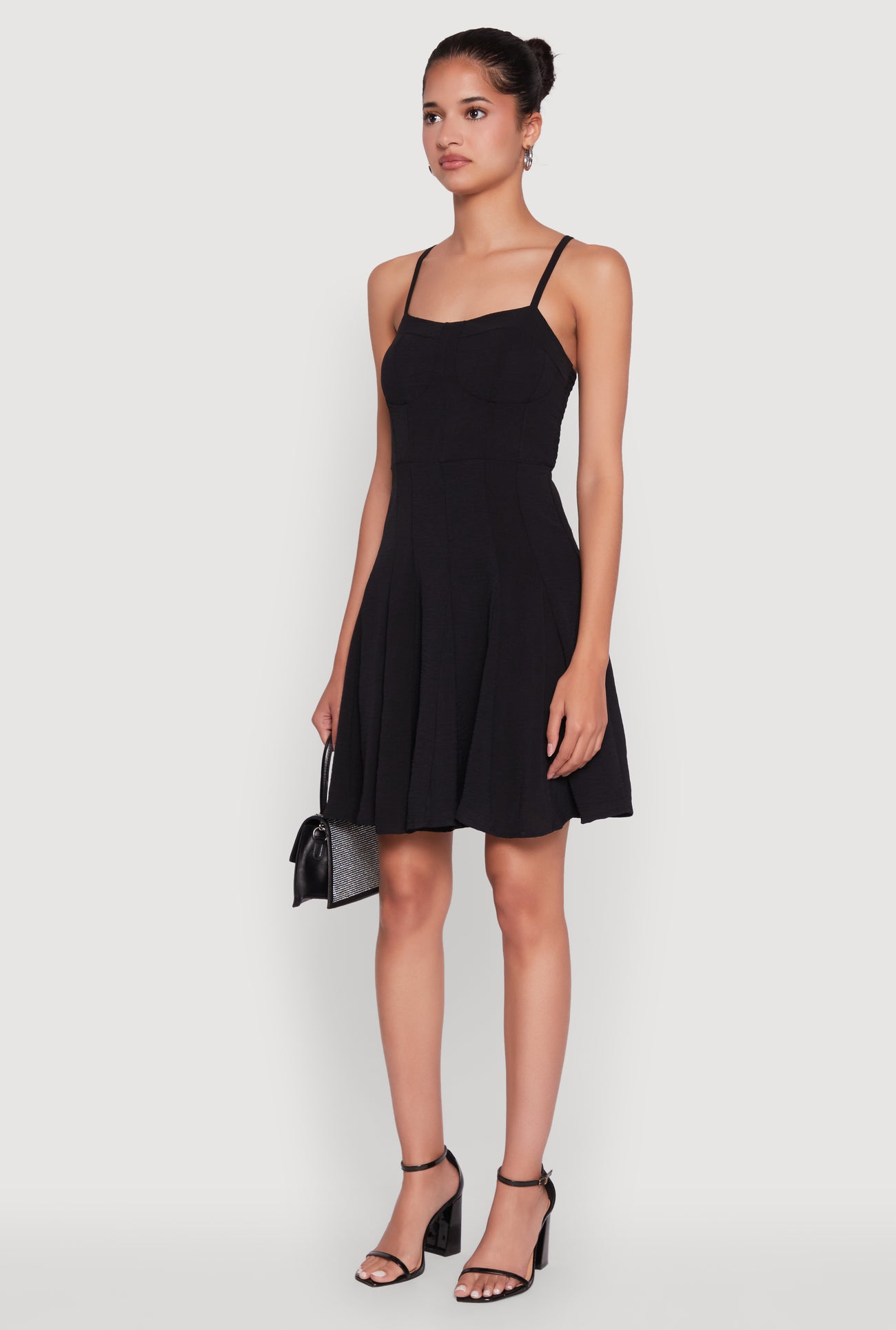 1090075176390001_003