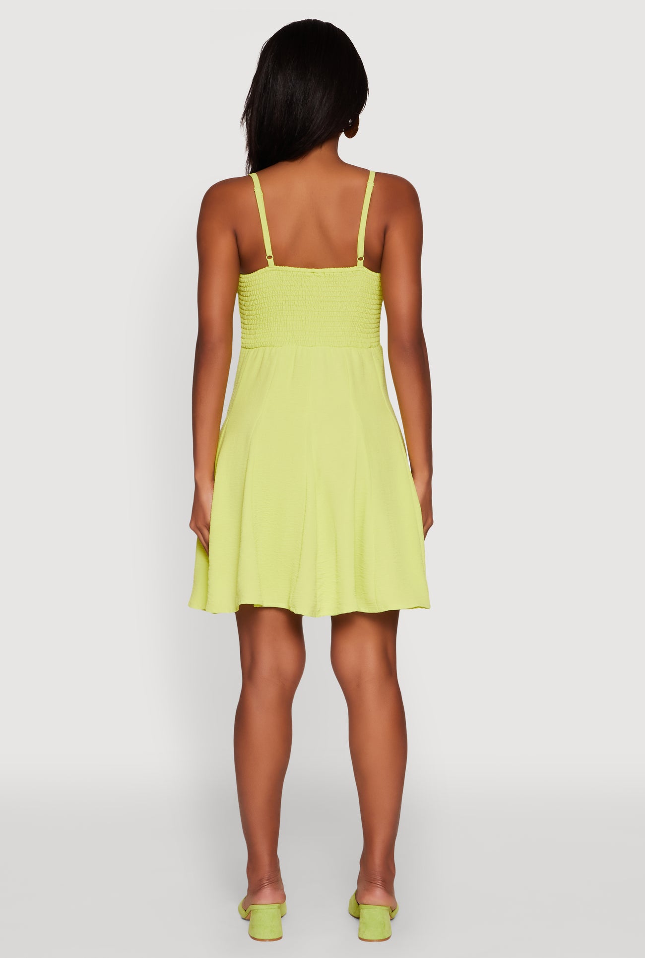 1090075176390035_005