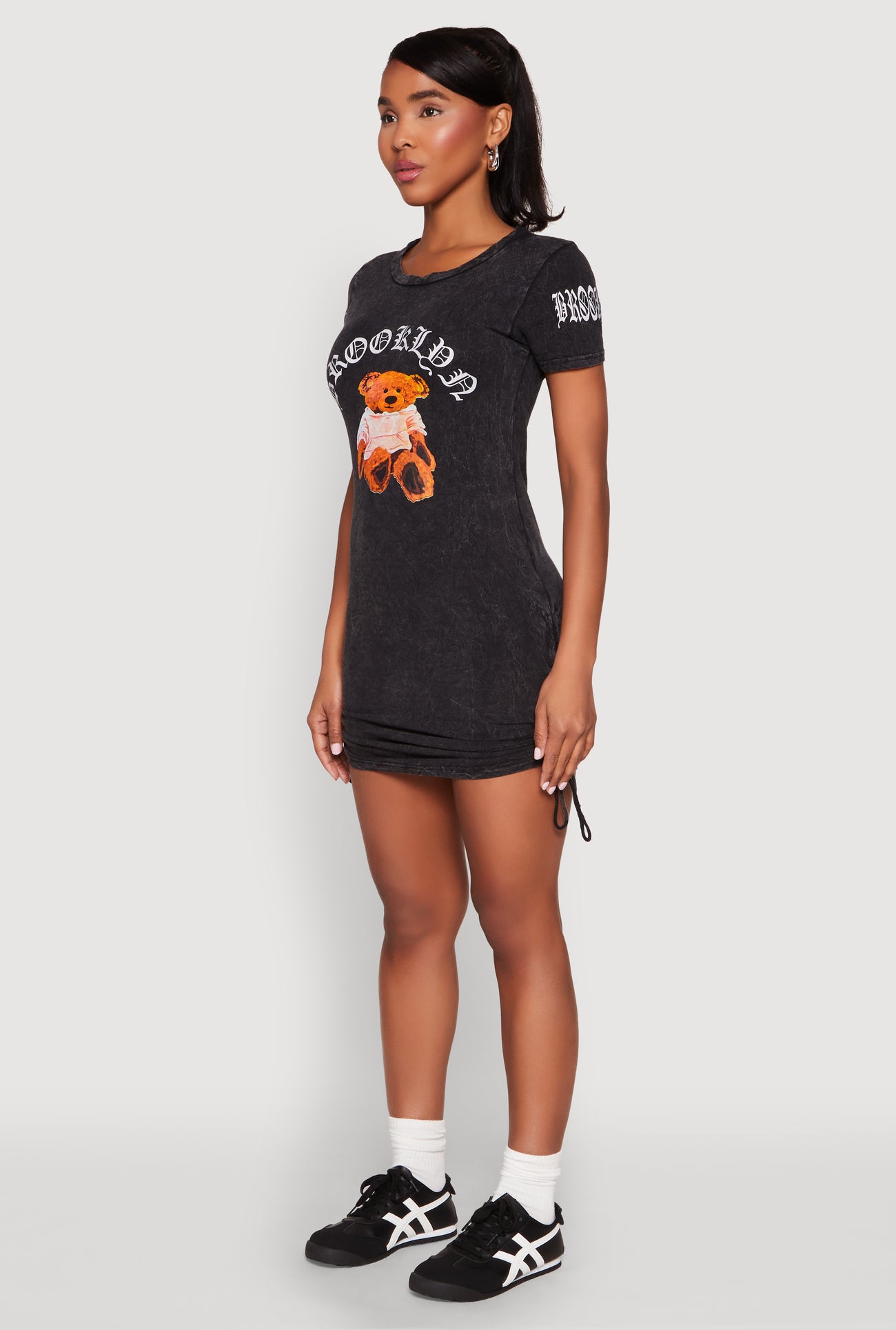 1094033873282001_003