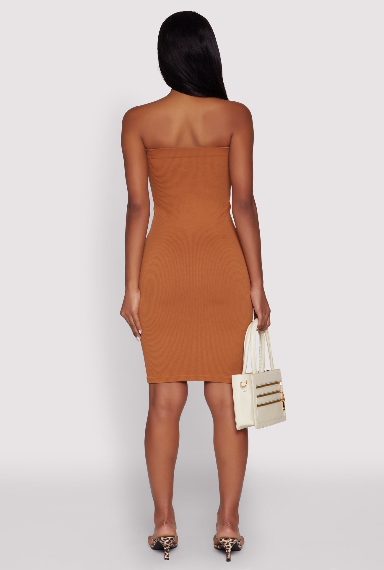 1094038345837080_005