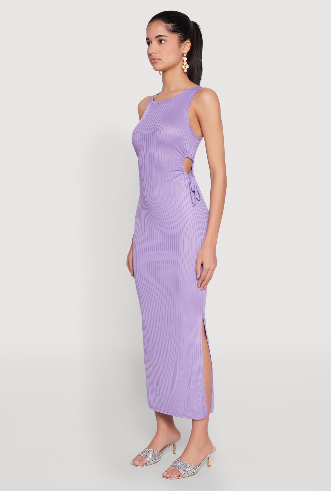 1094075175240051_003