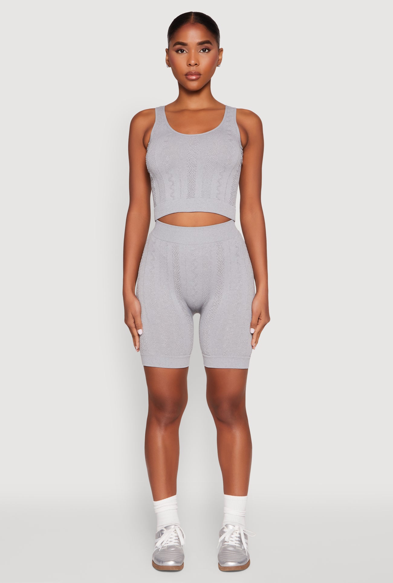 1097075173180004_002