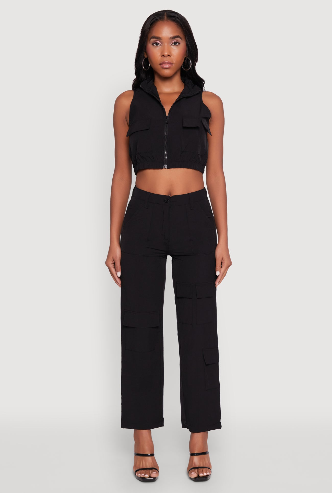 1099038346810001_002