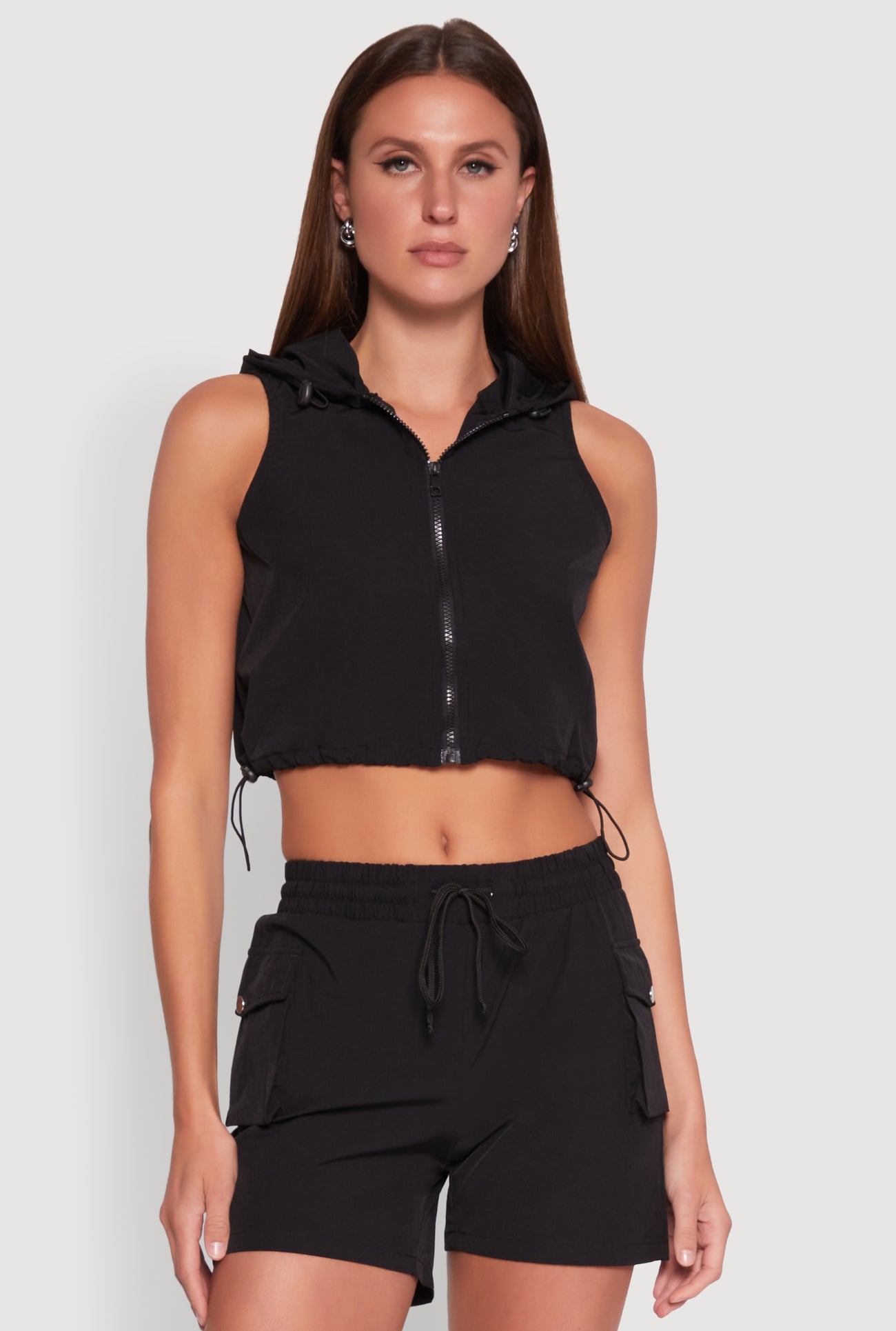 1099038346815001_002