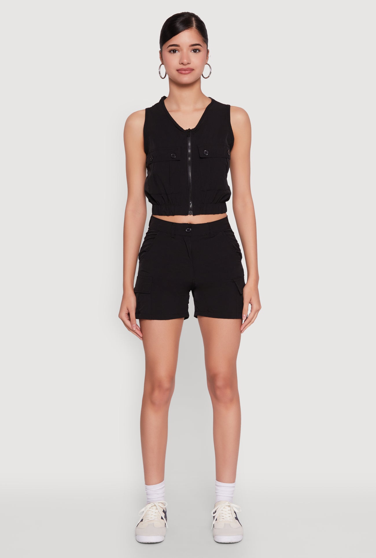 1099038347816001_002