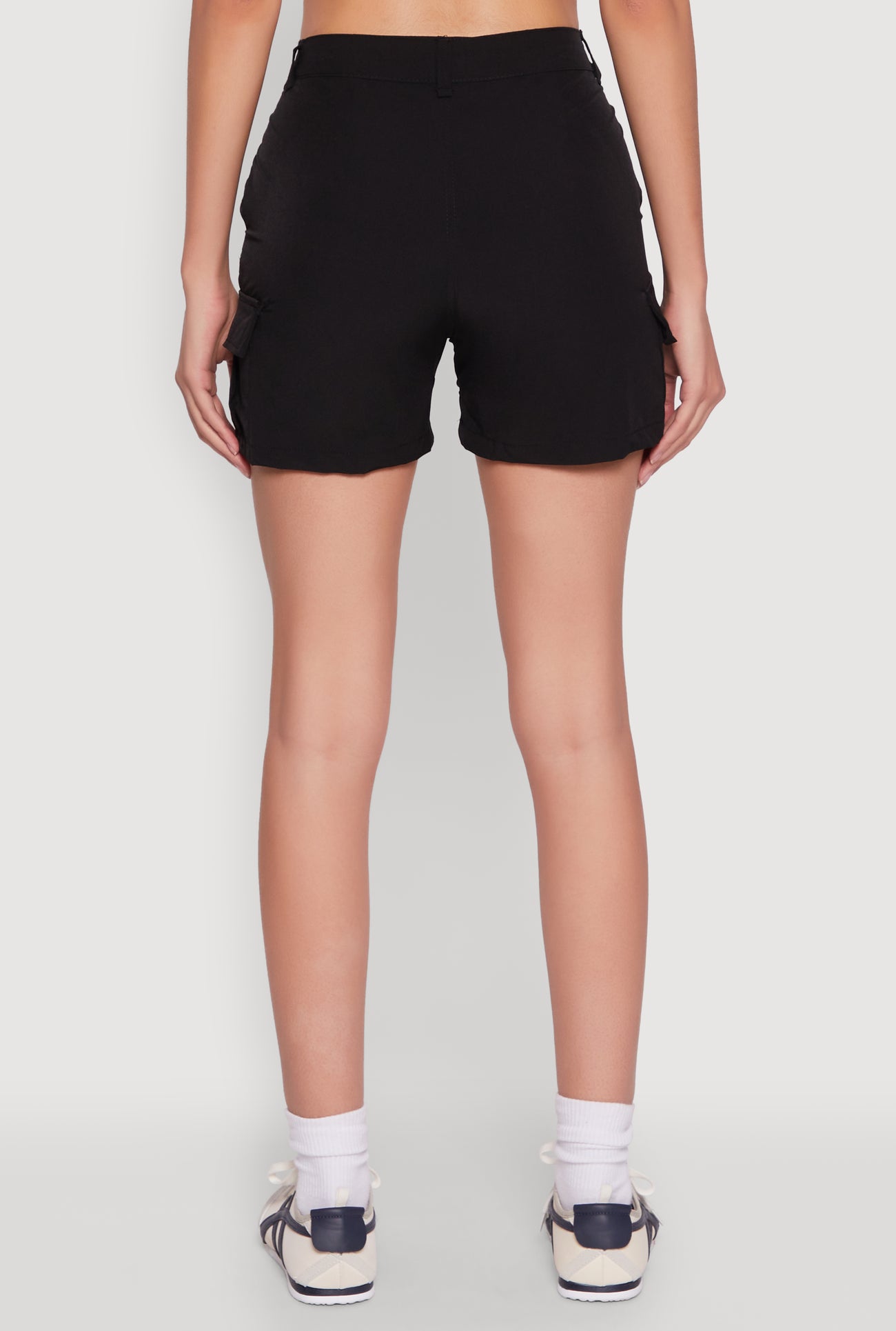 1099038347816001_005