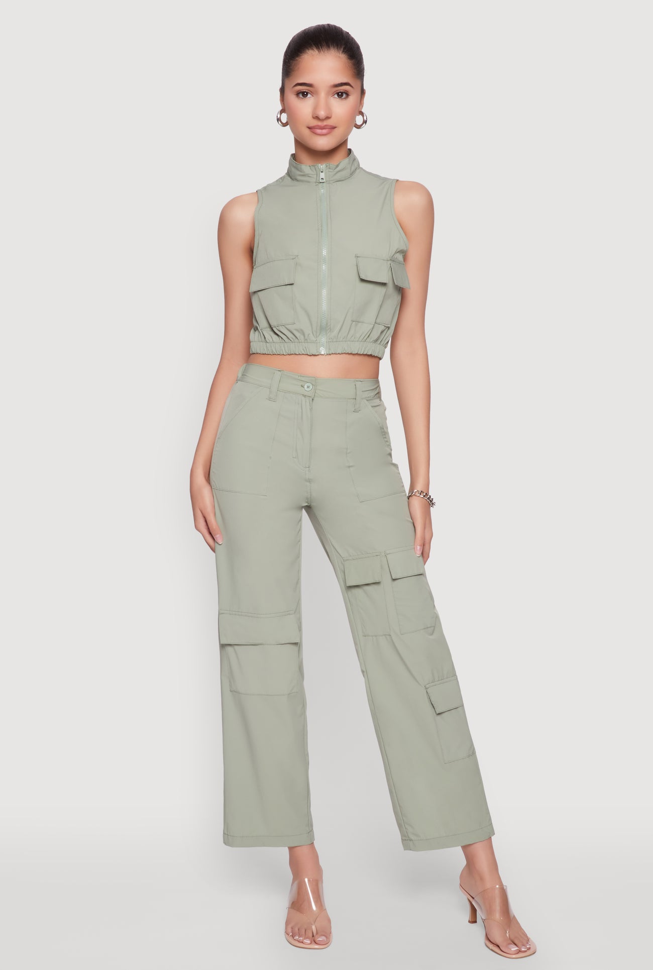 1099038348810340_003