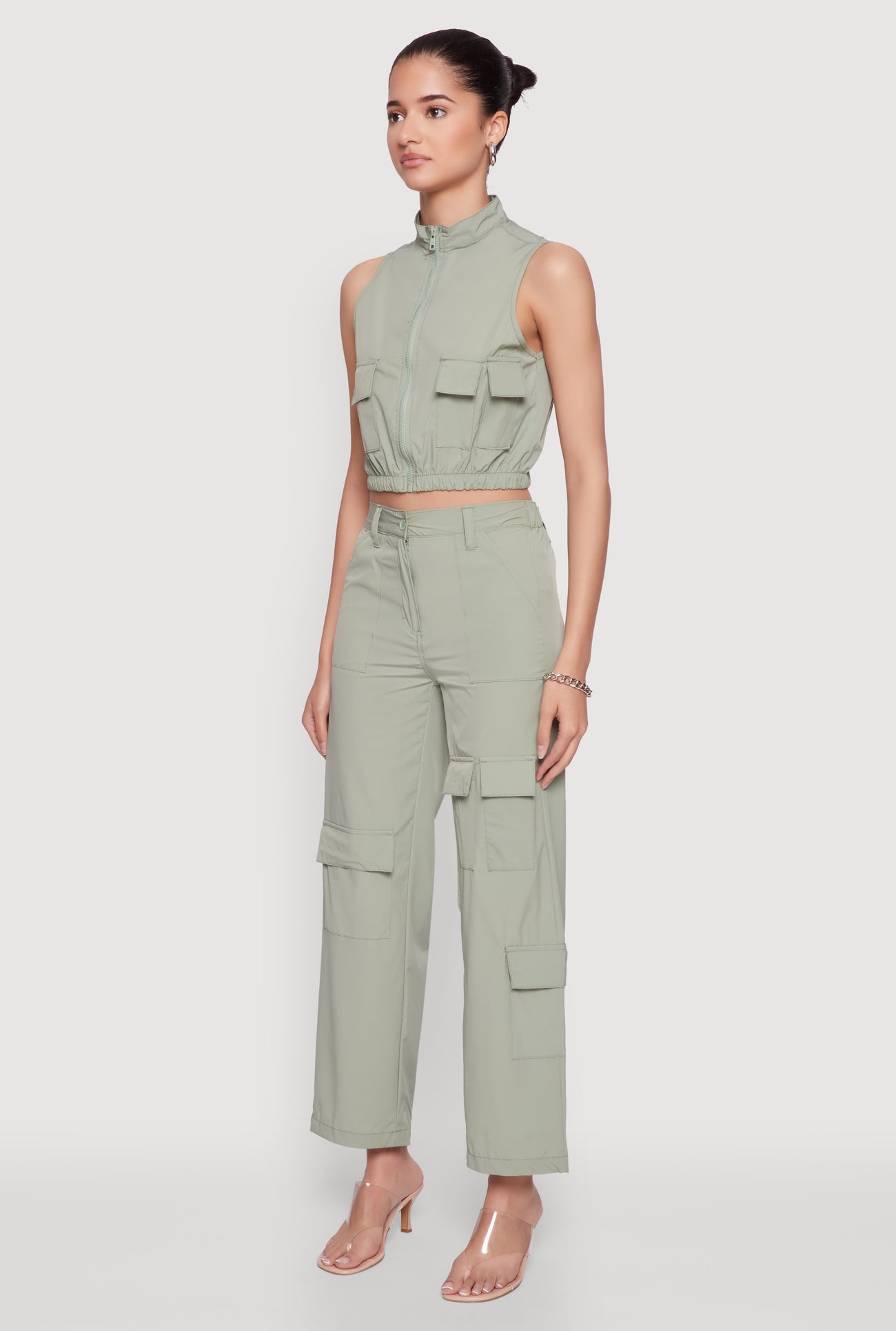 1099038348810340_005