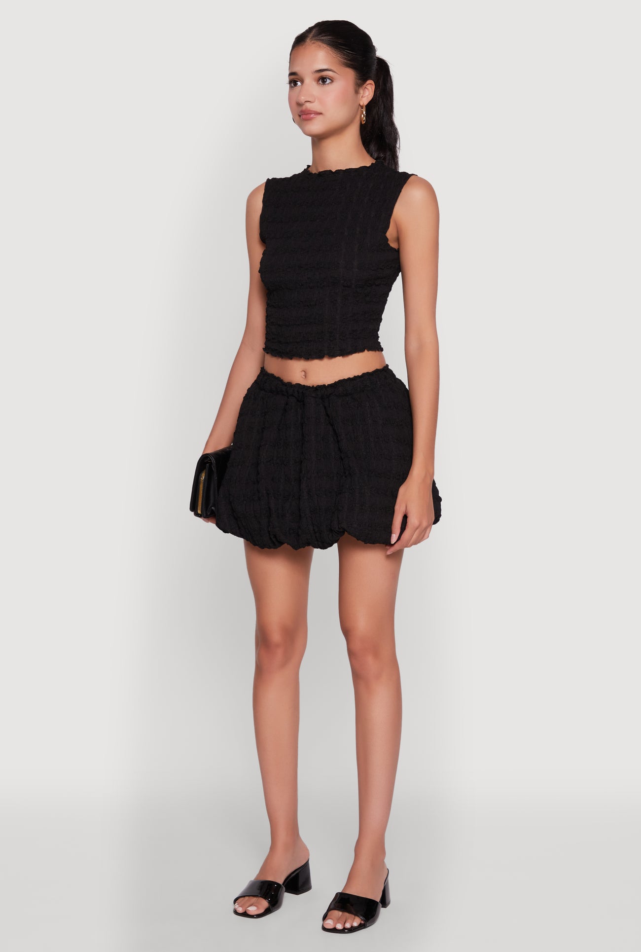 1099058758720001_005