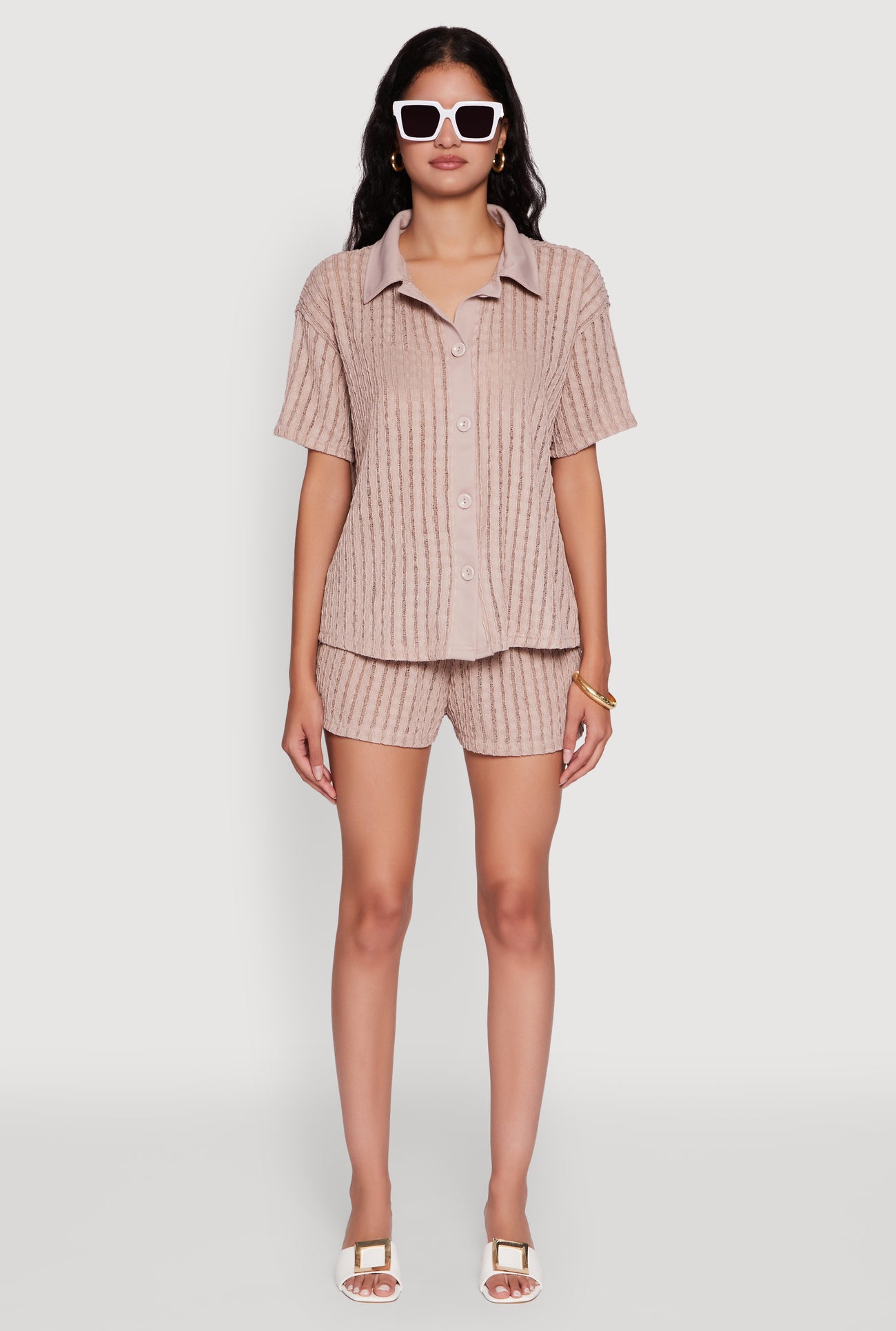 1099062122869024_002