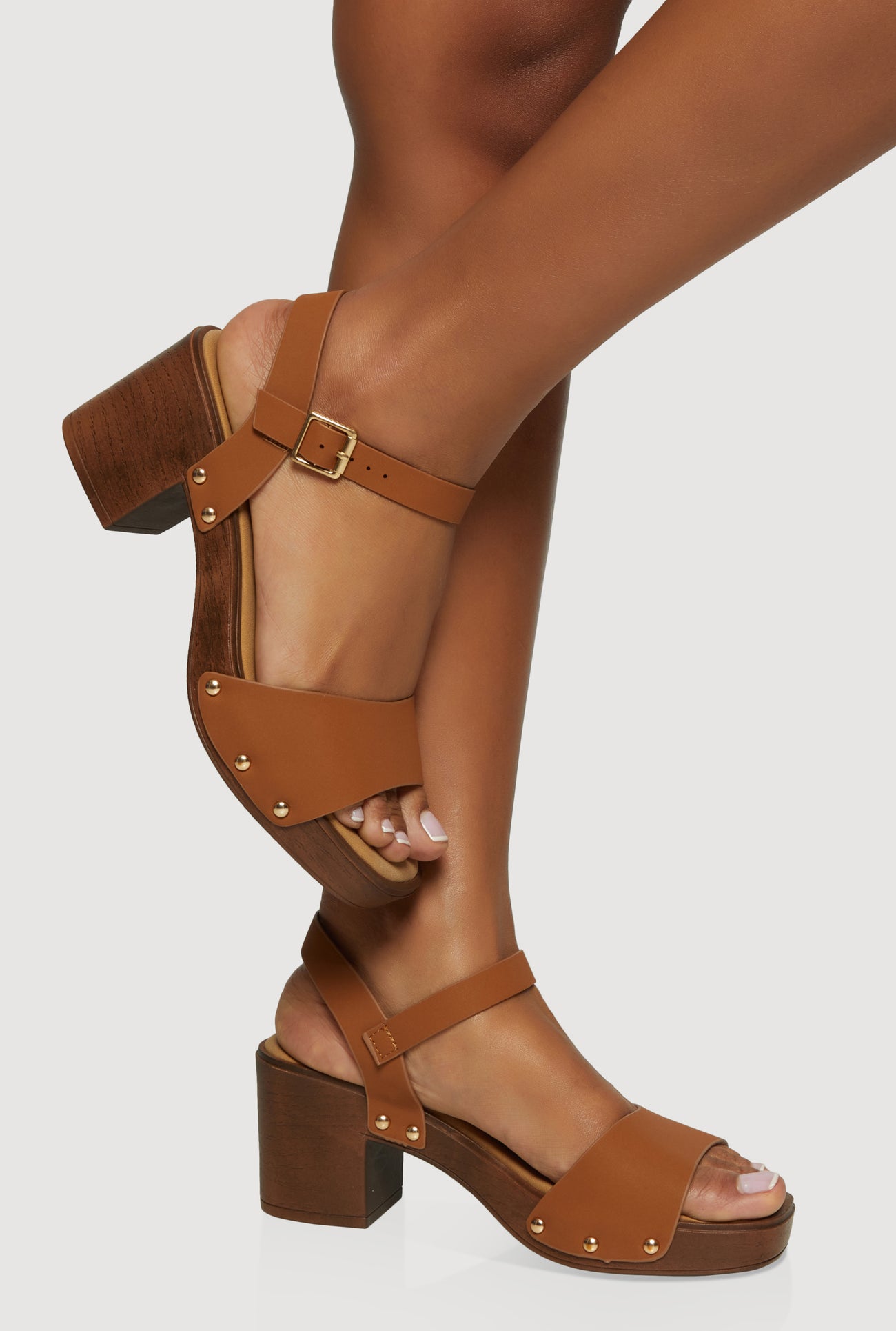 1111068414781024_001