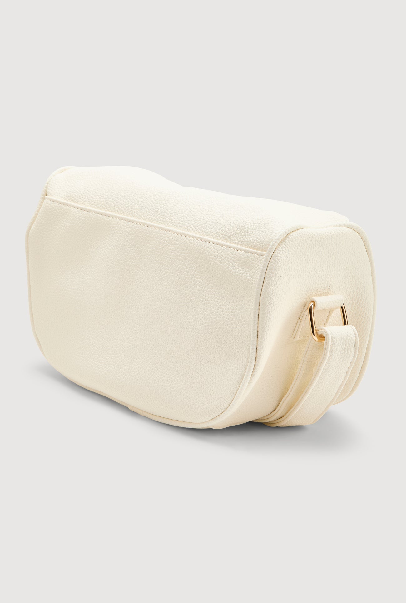 1124073891679010_003