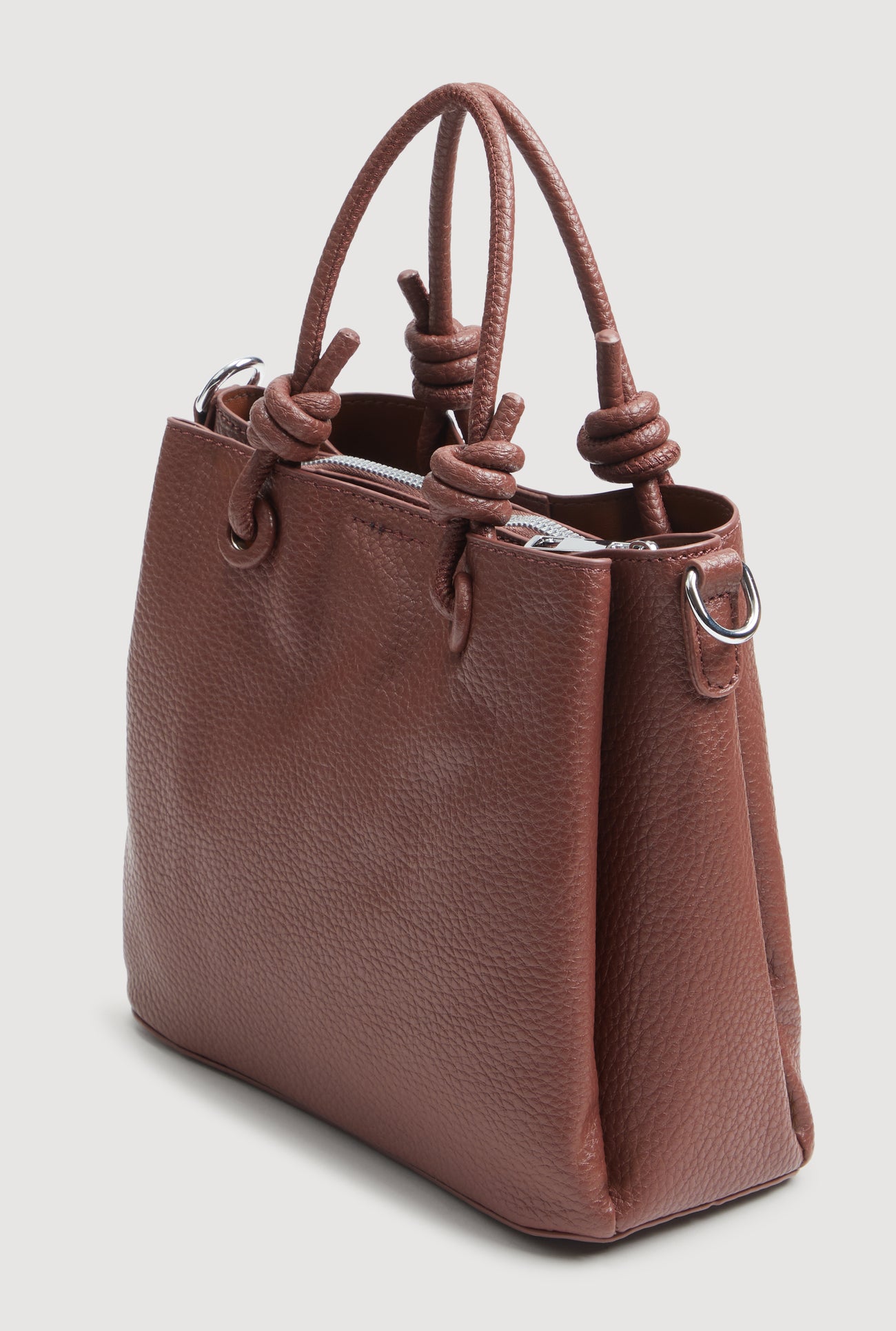 1124073891845020_005