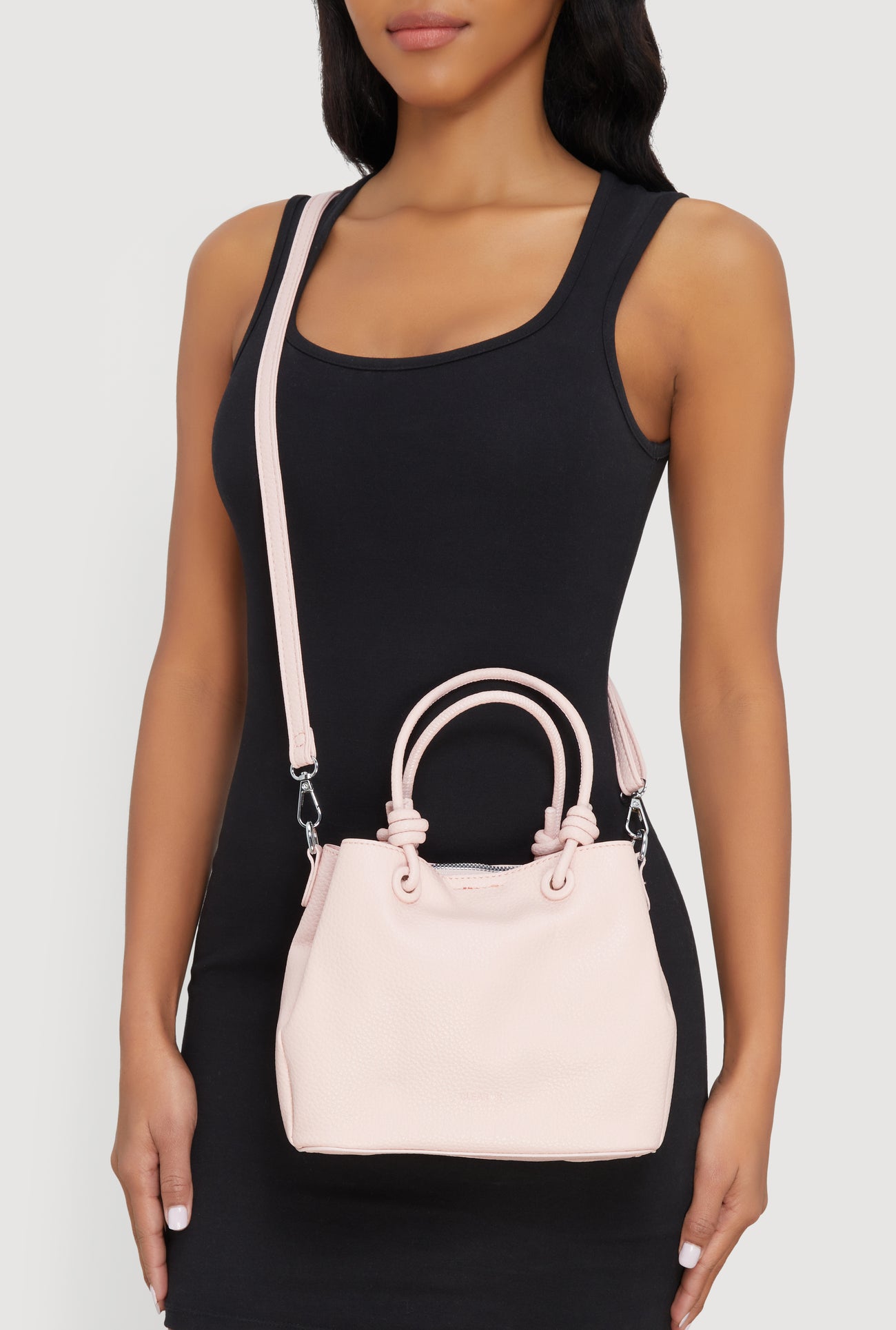 1124073891845054_003