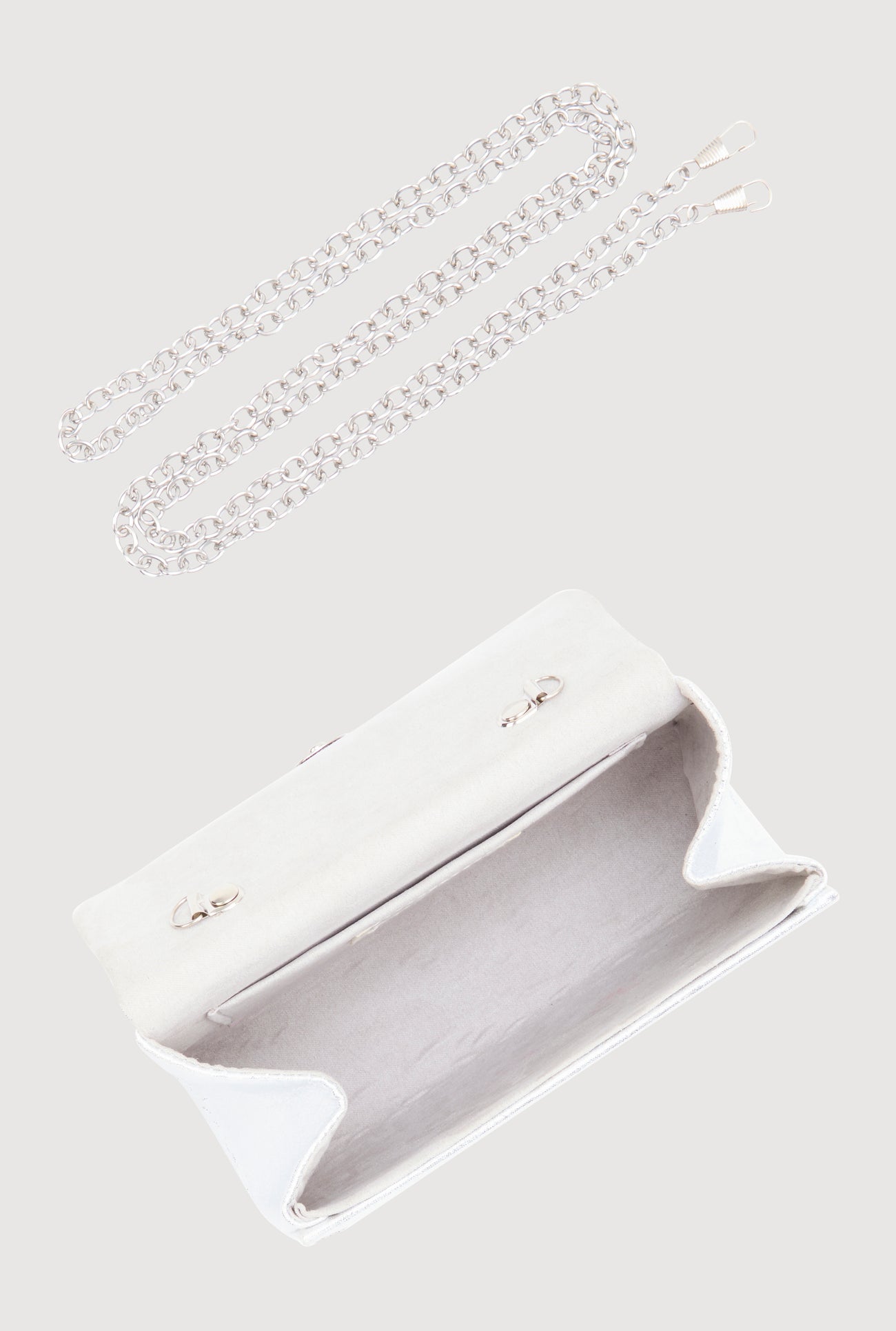 1124077791623007_006