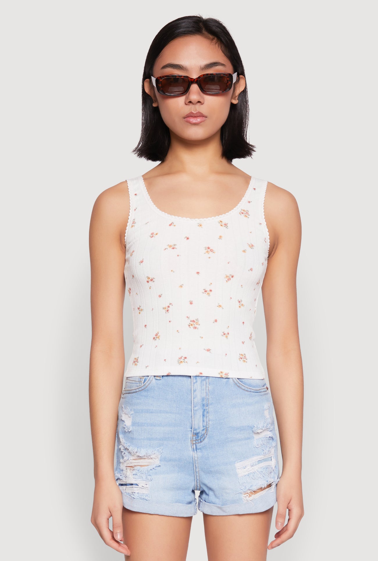 1300054266167011_002