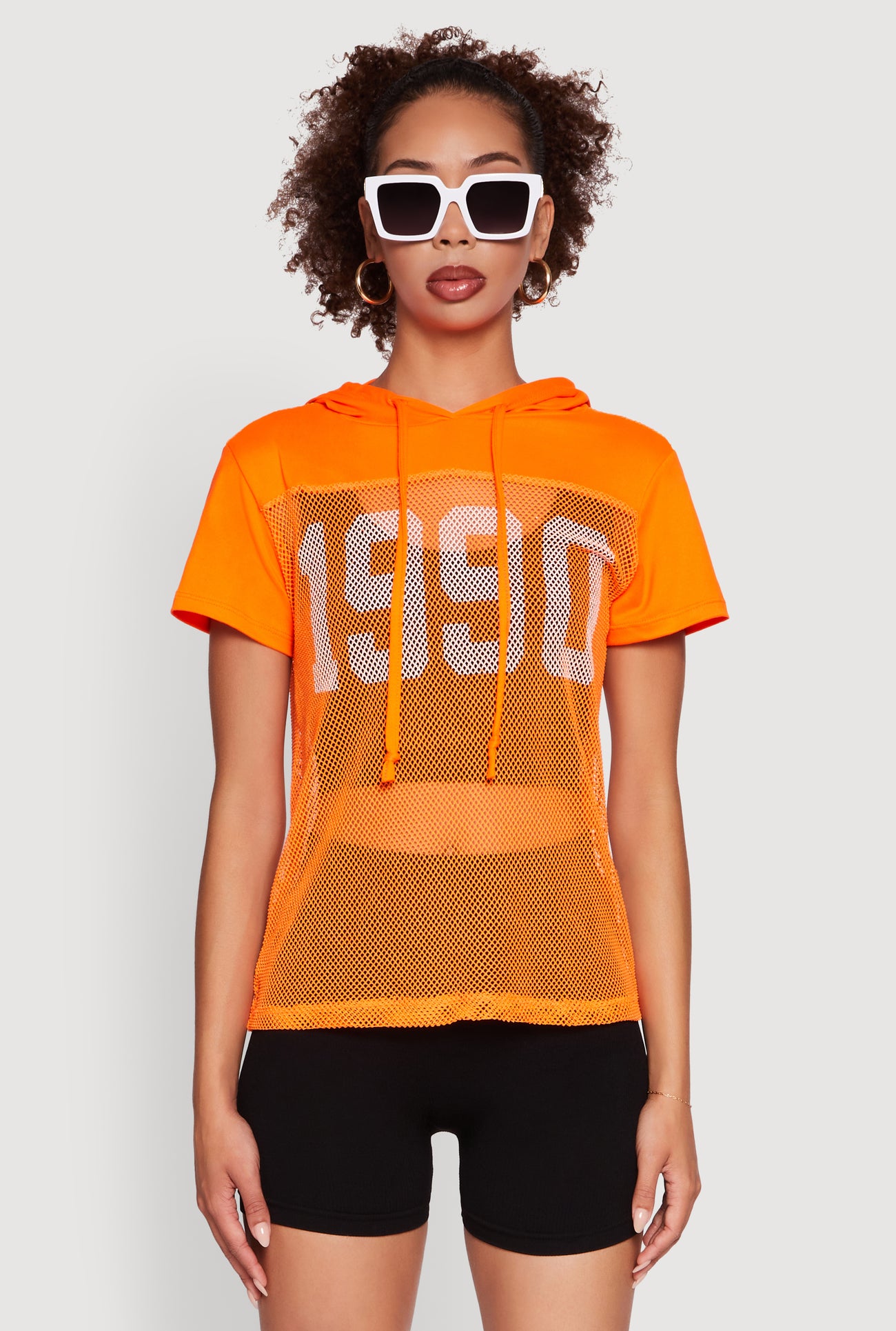 1302038345306080_002