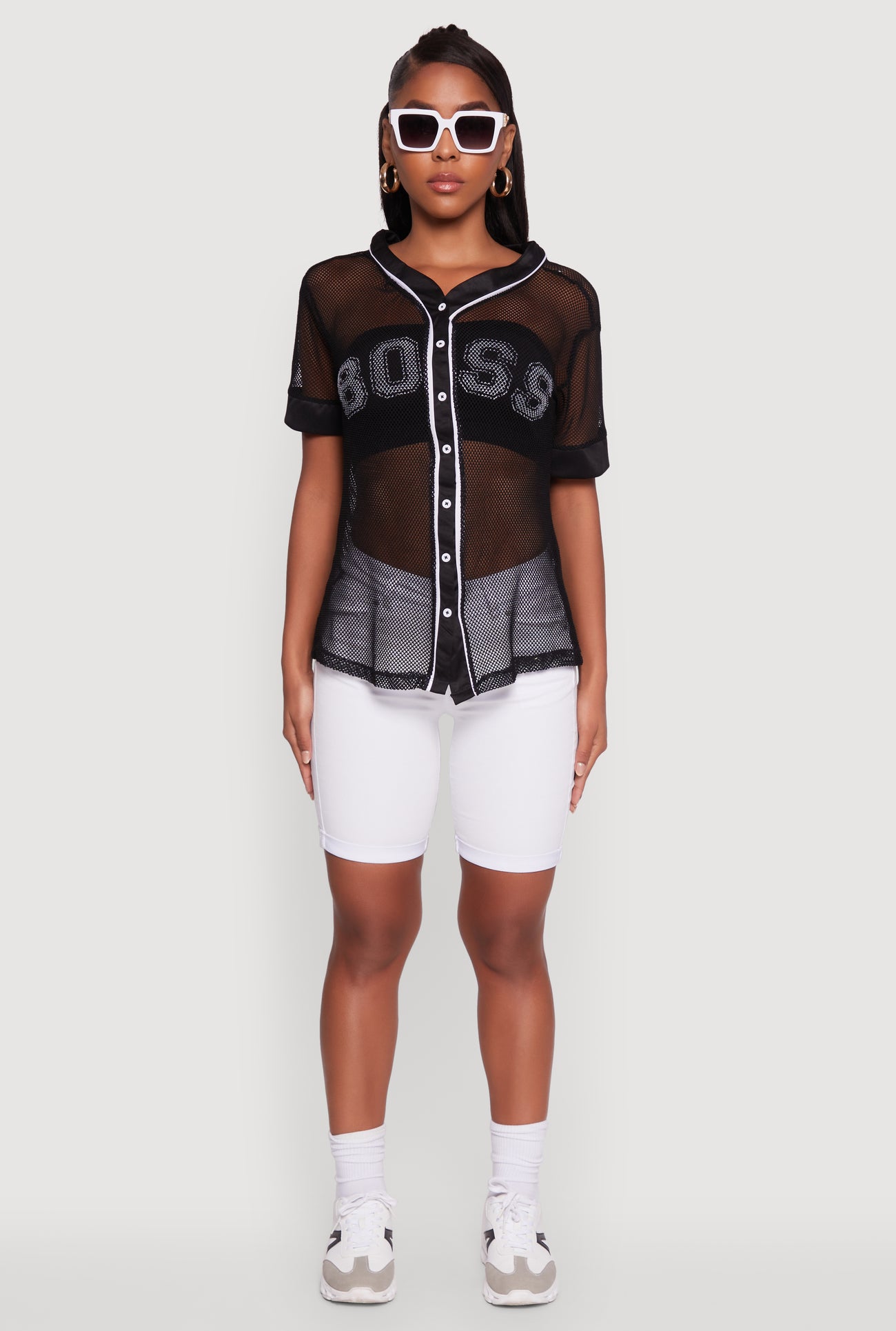 1302038345312001_003