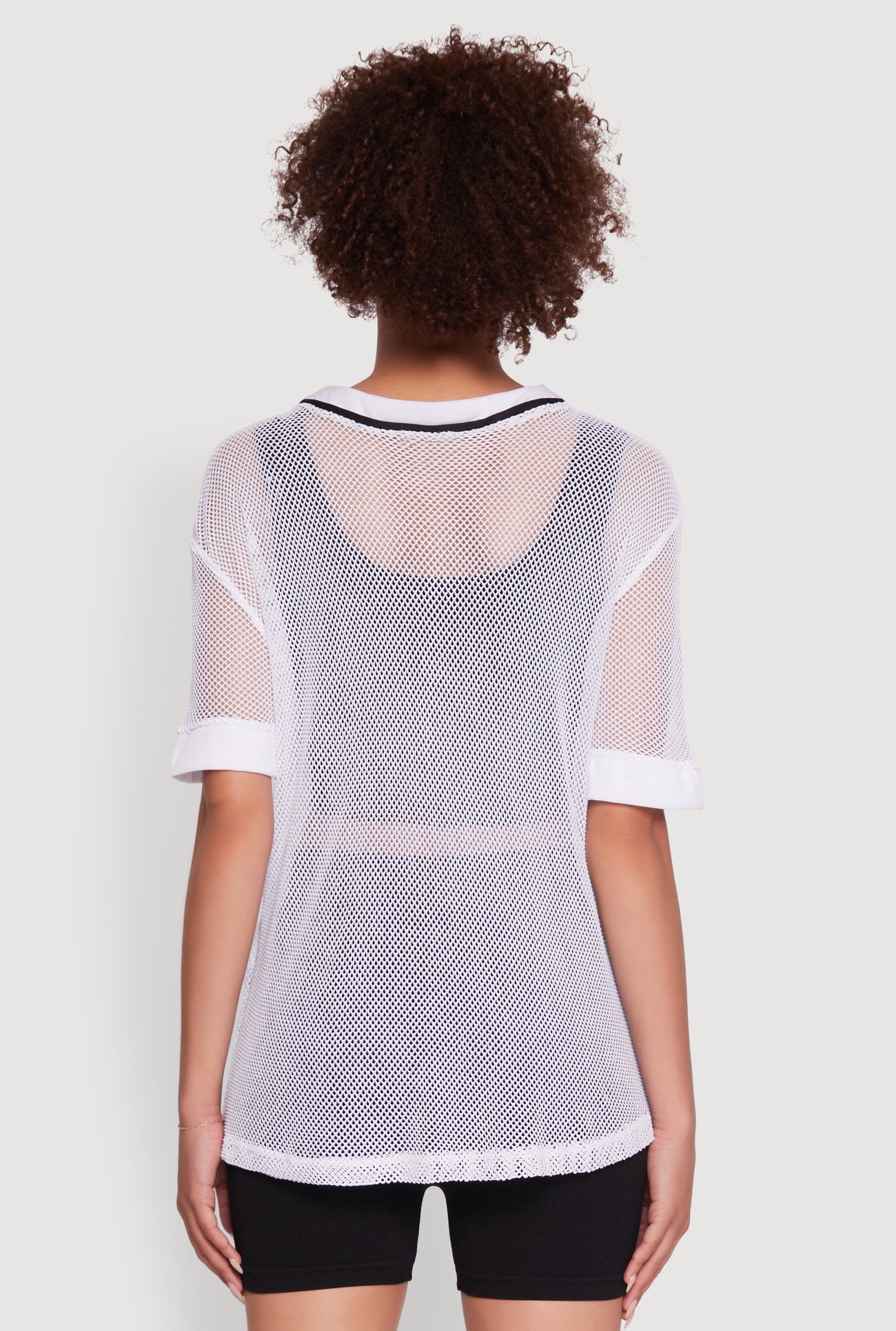 1302038345312010_006