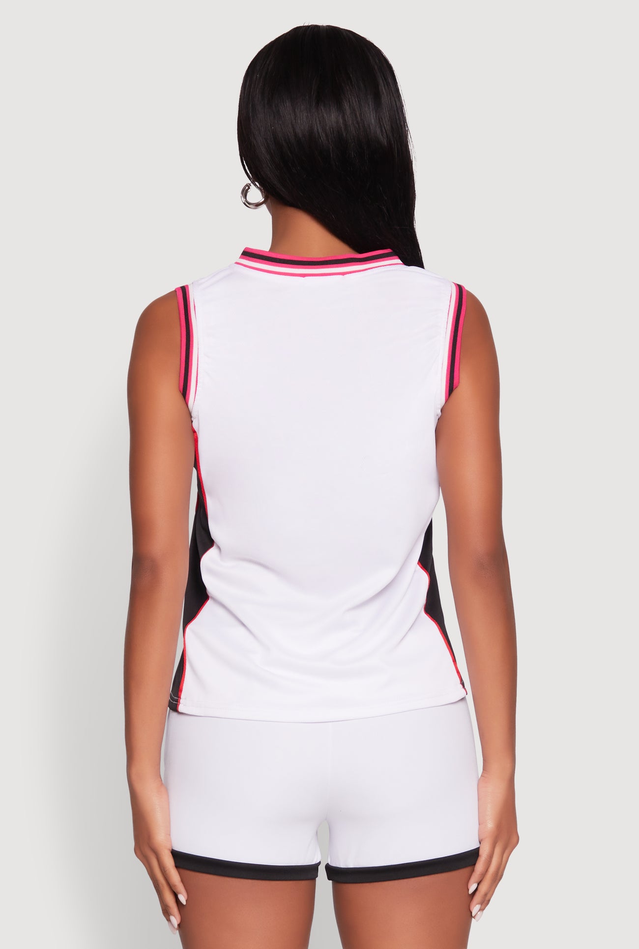 1302038345439010_006