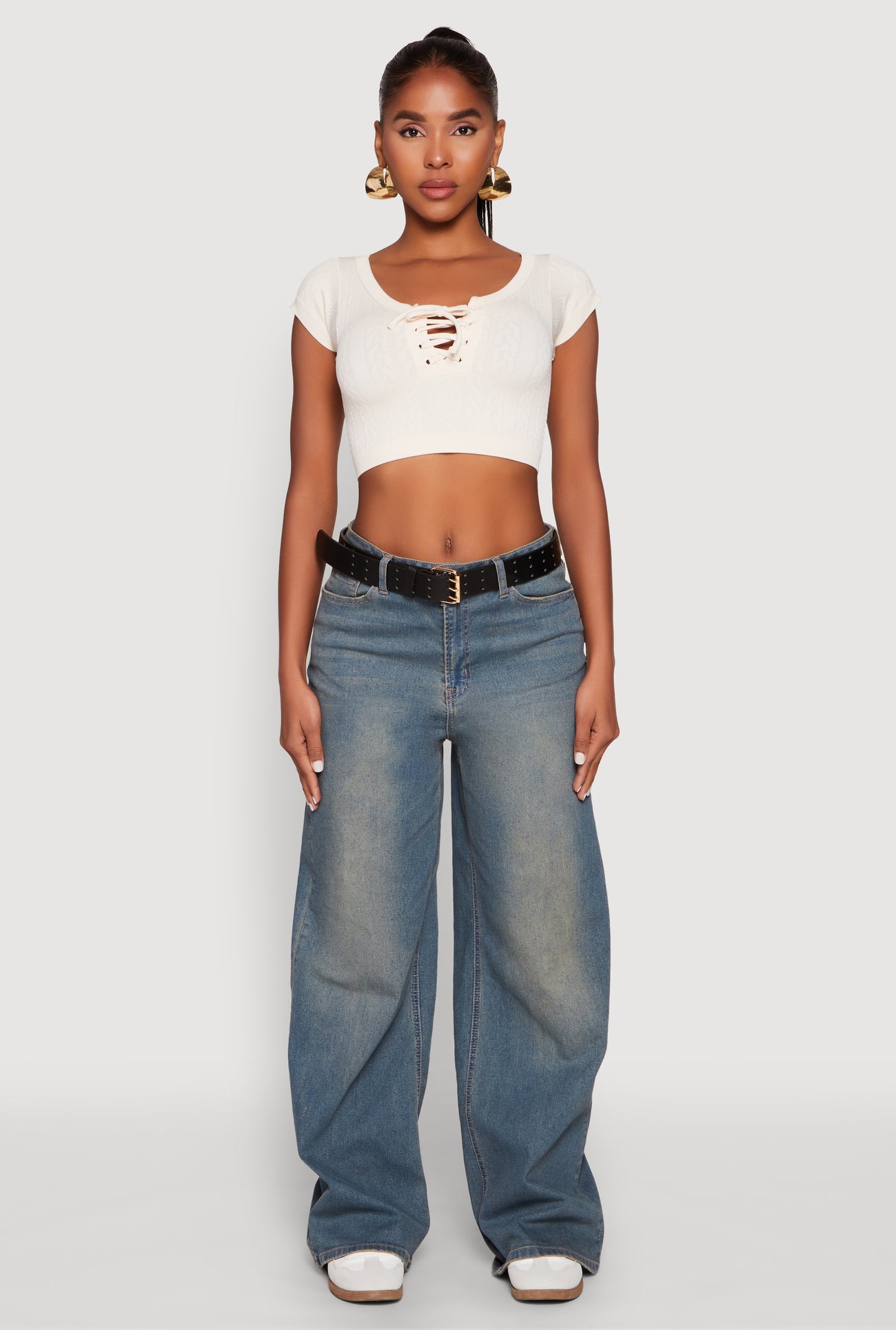 1305038345004025_001