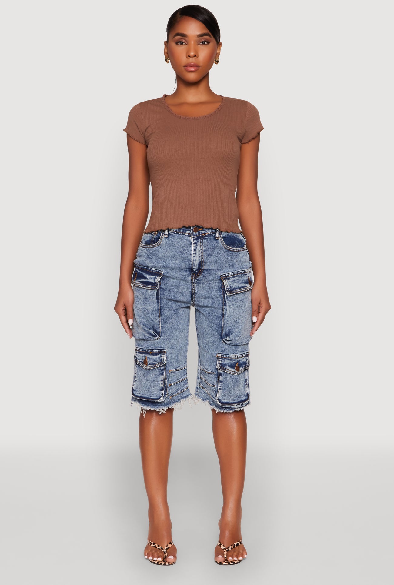 1305054262913020_001