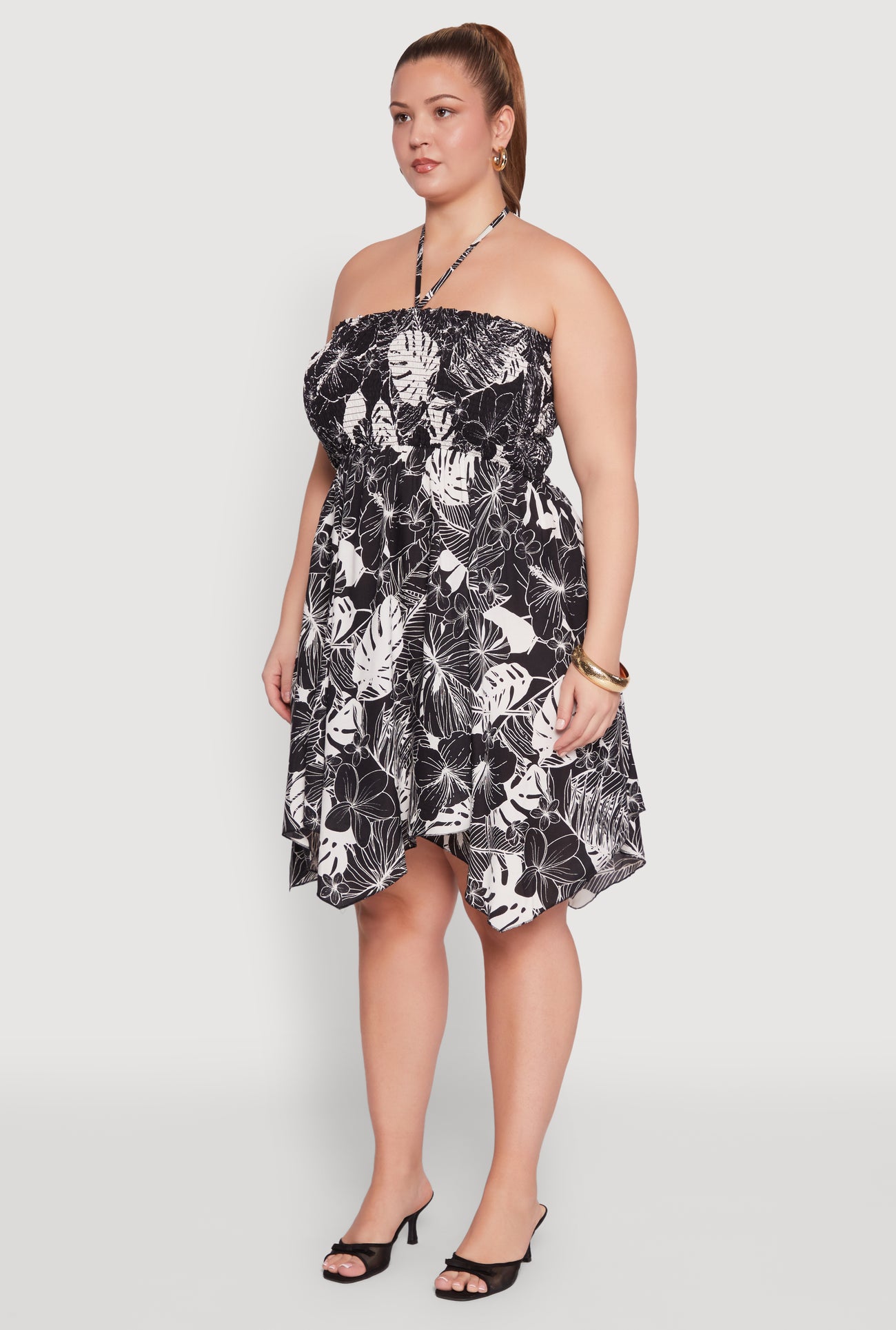 1390038346737001_003