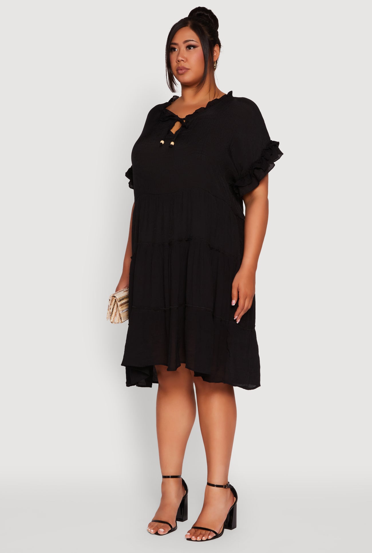 1390038346741001_003