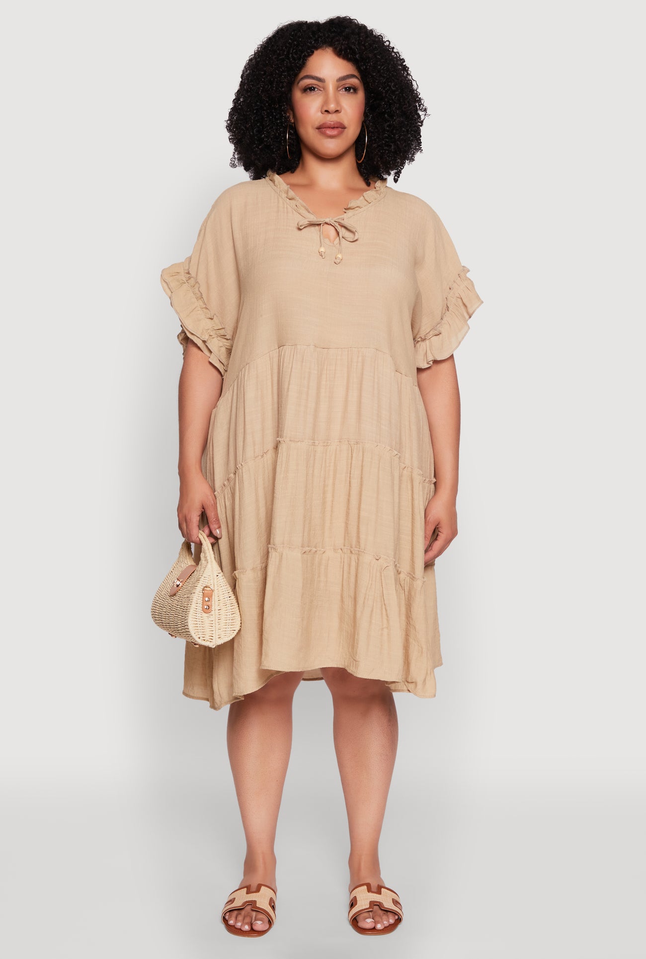 1390038346741025_002