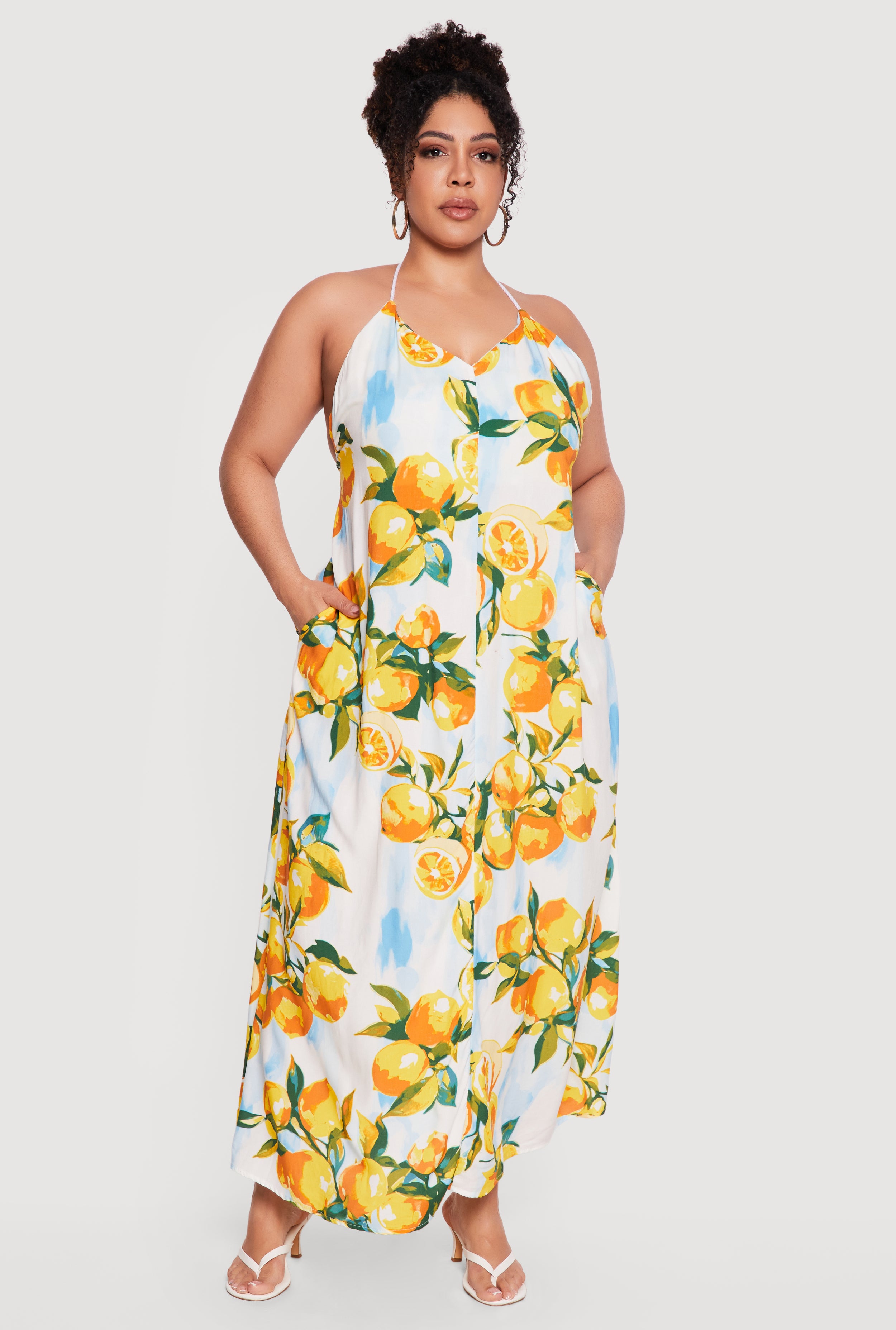 Plus Size Lemon Print Halter Maxi Dress with Pockets Plus Size Lemon Print Halter Maxi Dress with Pockets