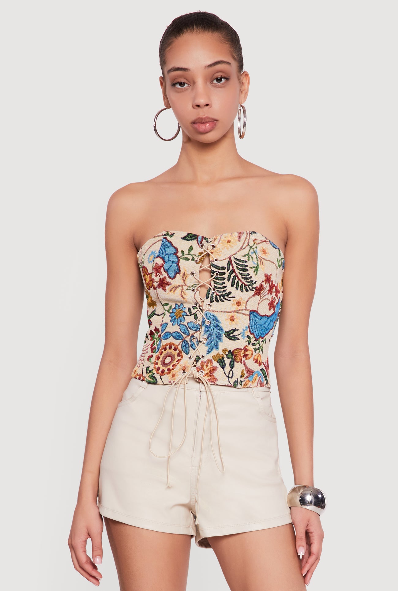 1401064722250038_002