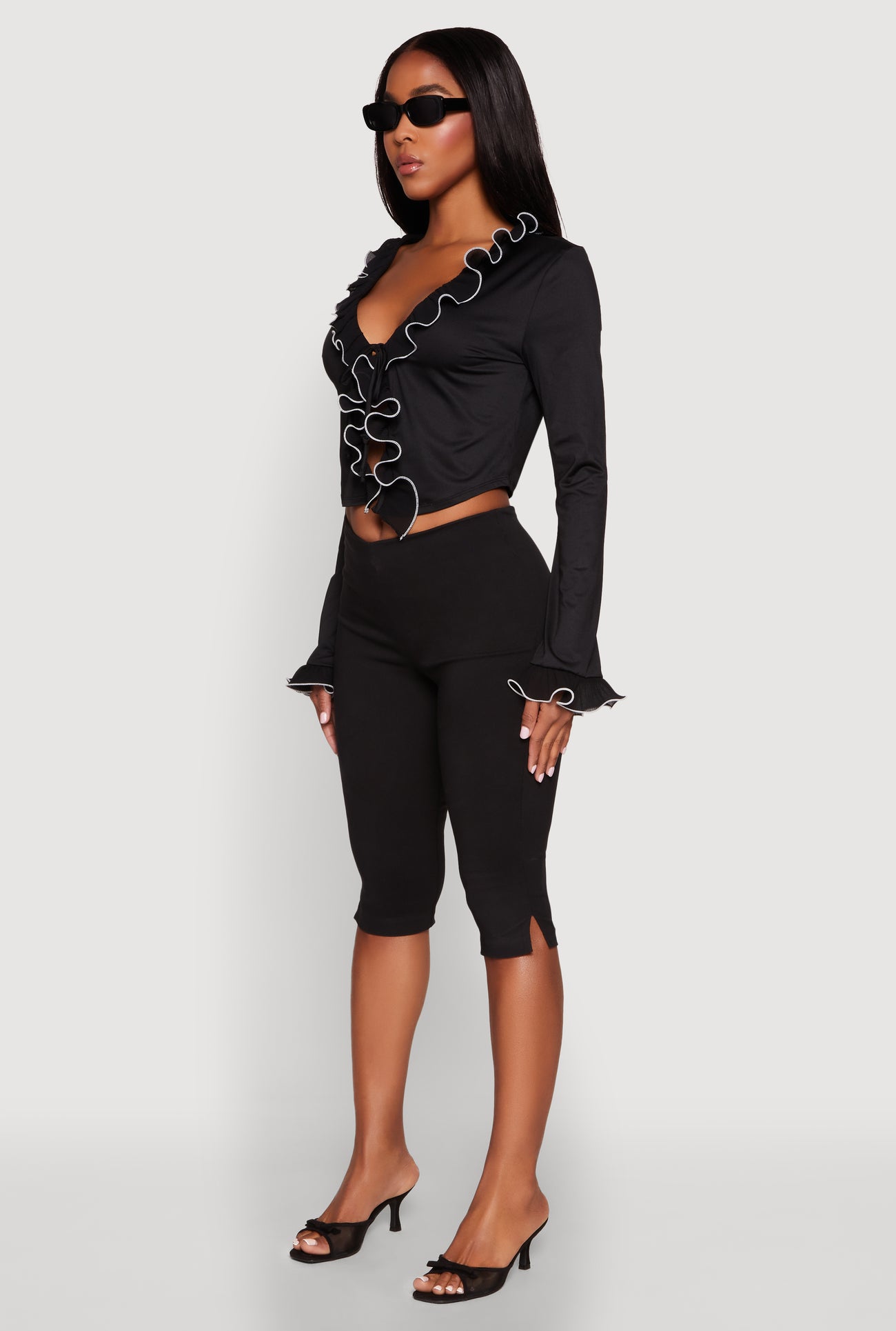 1402058751177015_005