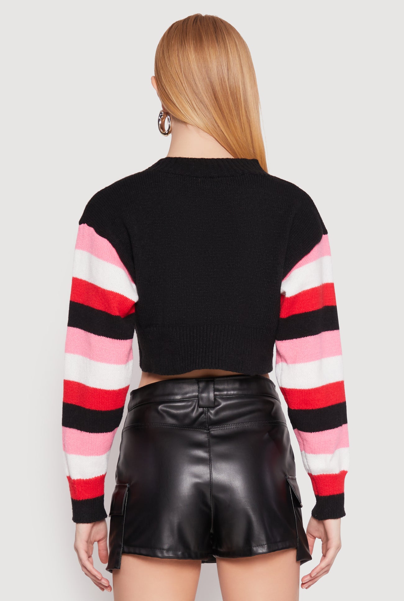 1403064720116001_006