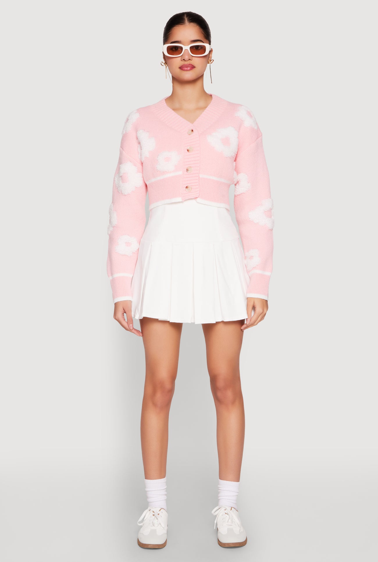 1403064721220066_001