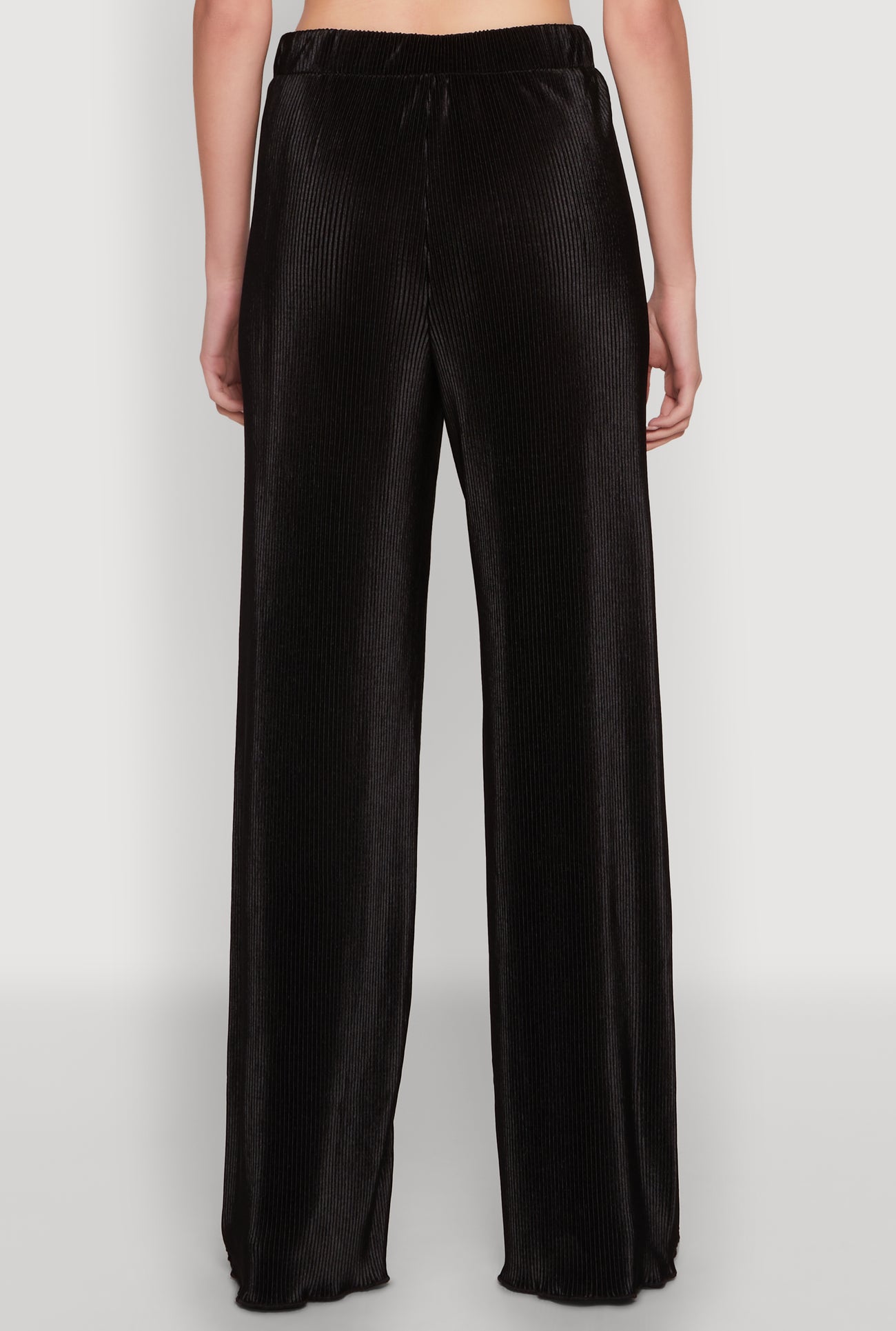 1407069399302001_006