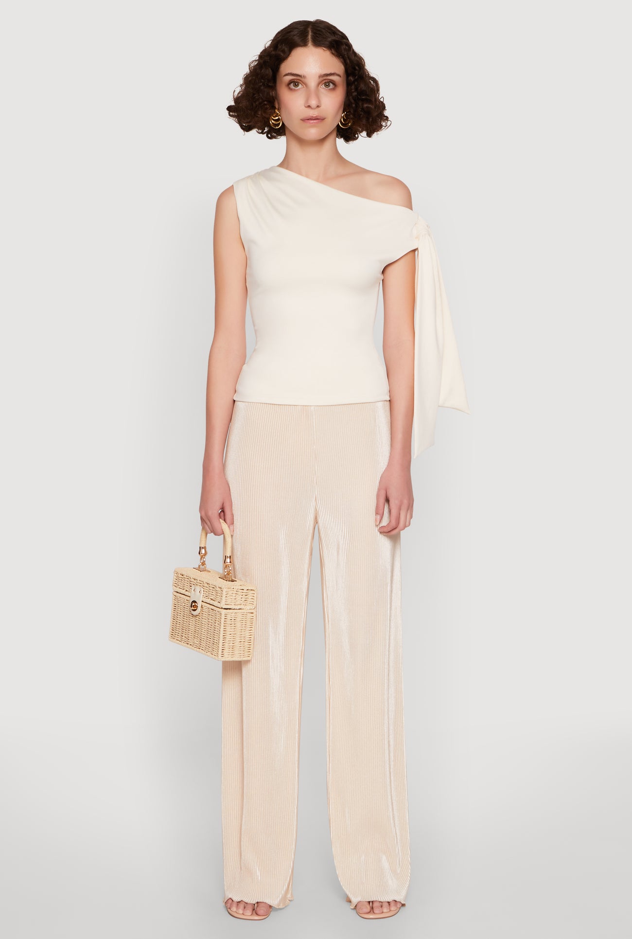 1407069399302024_002