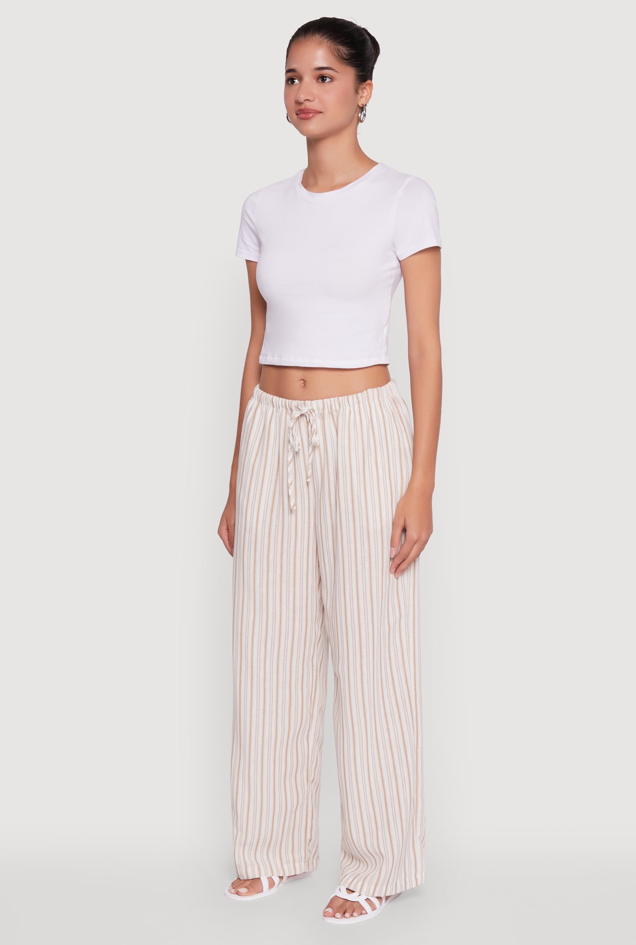 1407077211702020_003