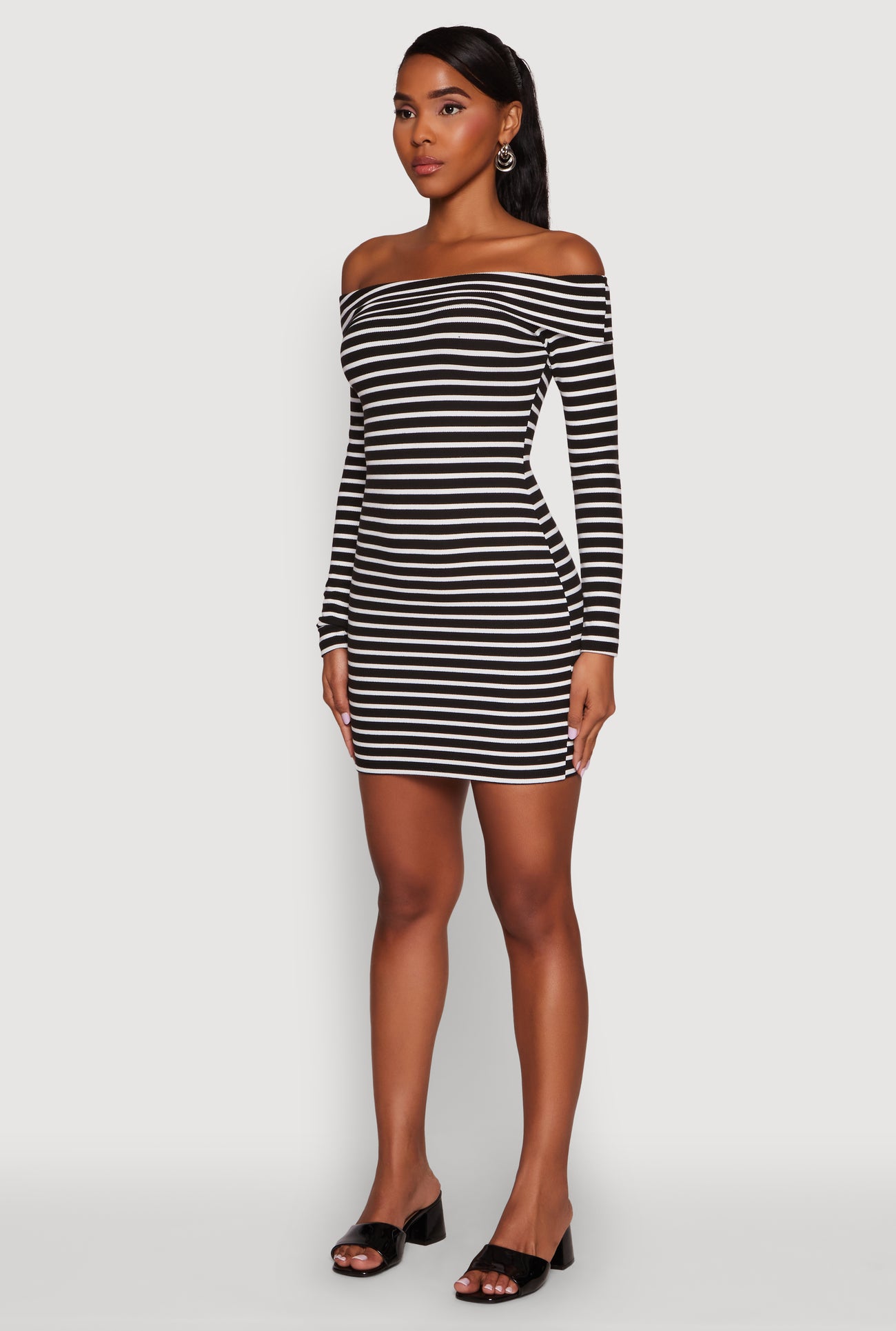 1410069396020015_003