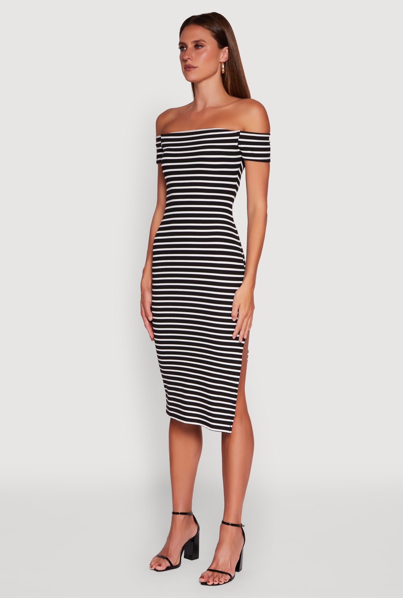 1410069396026015_003